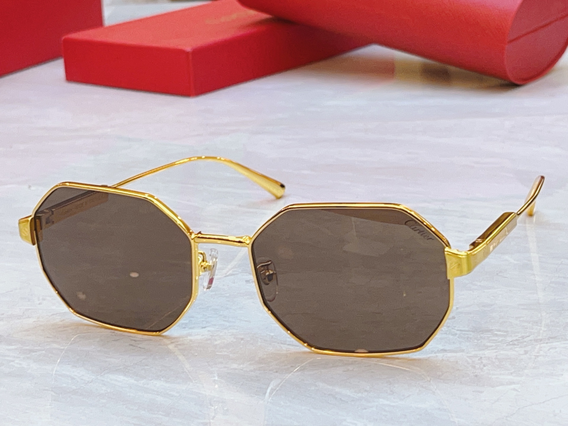 ，【CARTIE*】卡地*亚新款太阳镜，CT0491S，size: 58口18-145