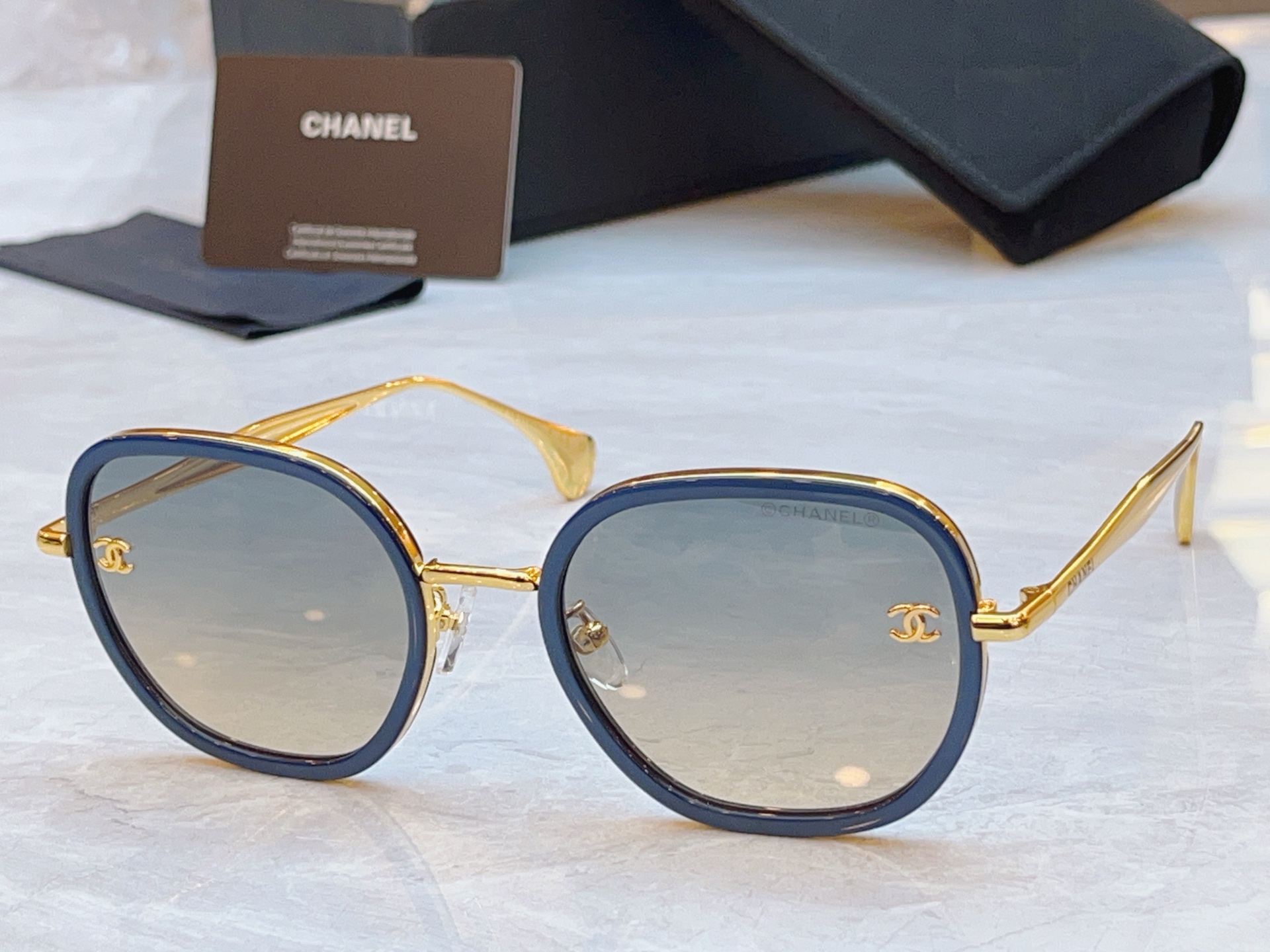 ，【CHANE*】香奈儿新款太阳镜，MODEL：CH5508-H，SIZE：55口22-145