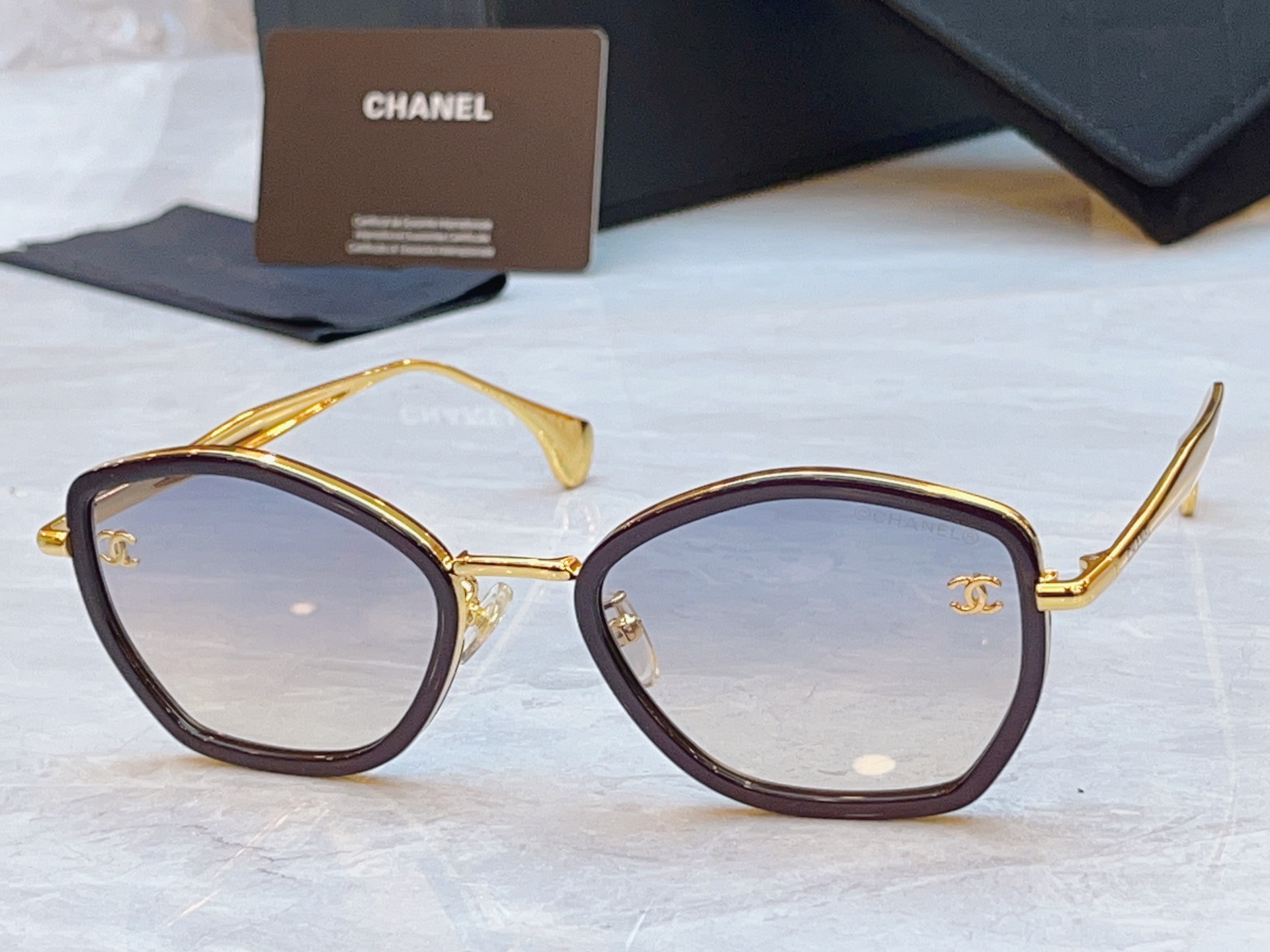 ，【CHANE*】香奈儿新款太阳镜，MODEL：CH5509-H，SIZE：58口22-145