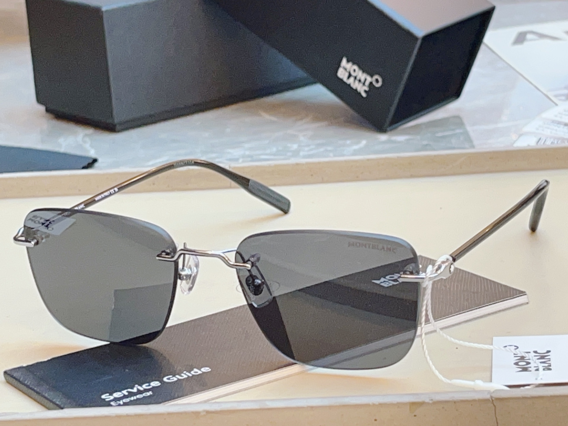 ，【MONT BLAN*】万宝*龙新款太阳镜，MODEL:MB0470S，SIZE:54口19-145 