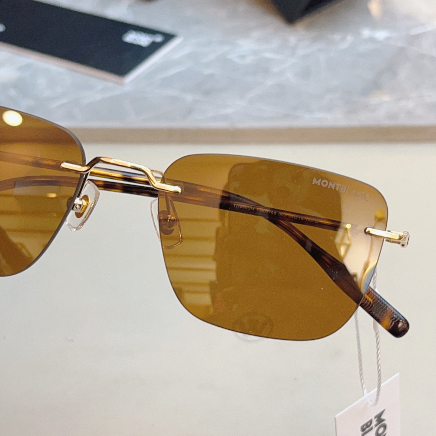 ，【MONT BLAN*】万宝*龙新款太阳镜，MODEL:MB0470S，SIZE:54口19-145 M