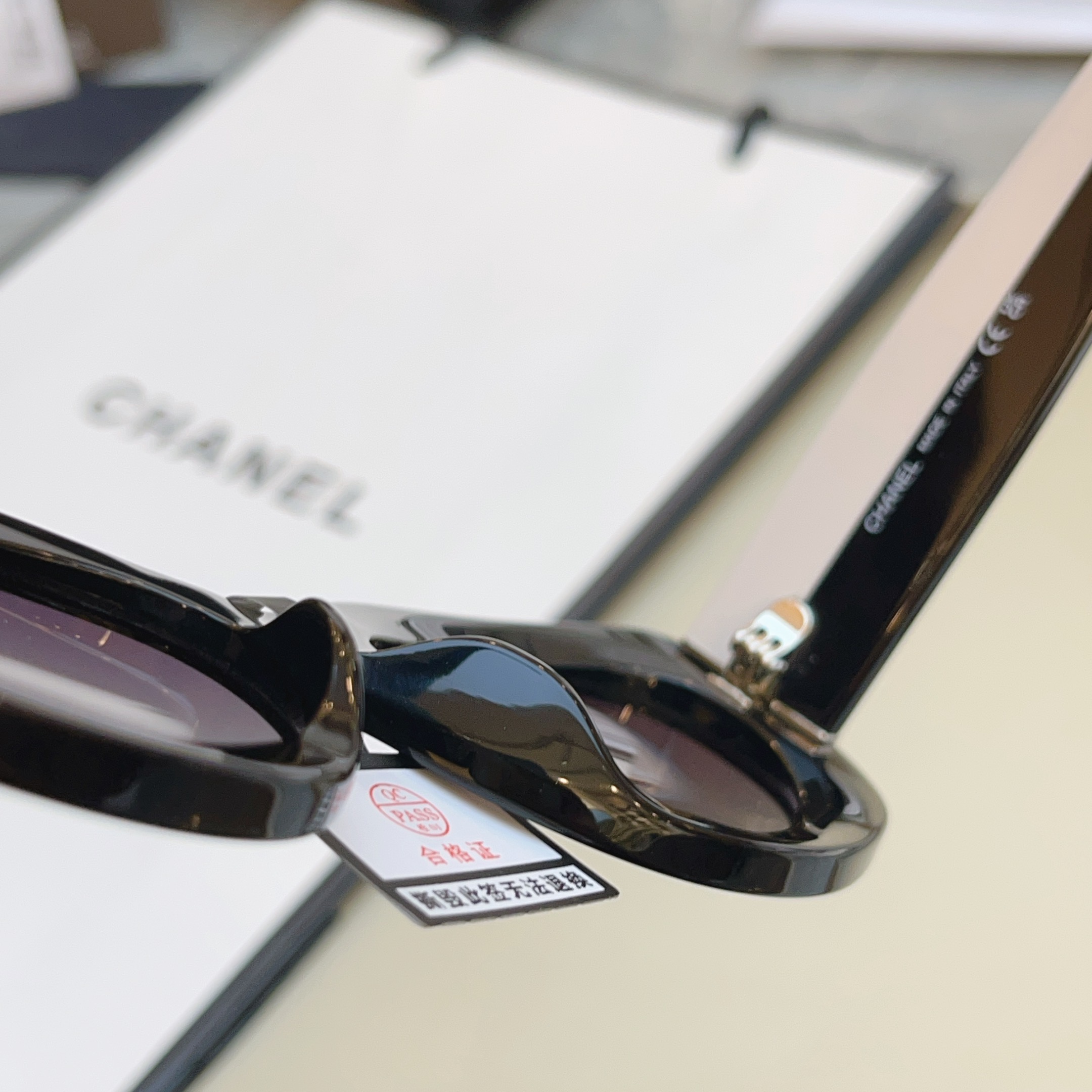 ，【CHANE*】香奈儿新款太阳镜 高版本✨，MODEL：CH5562B，SIZE：53口19-140