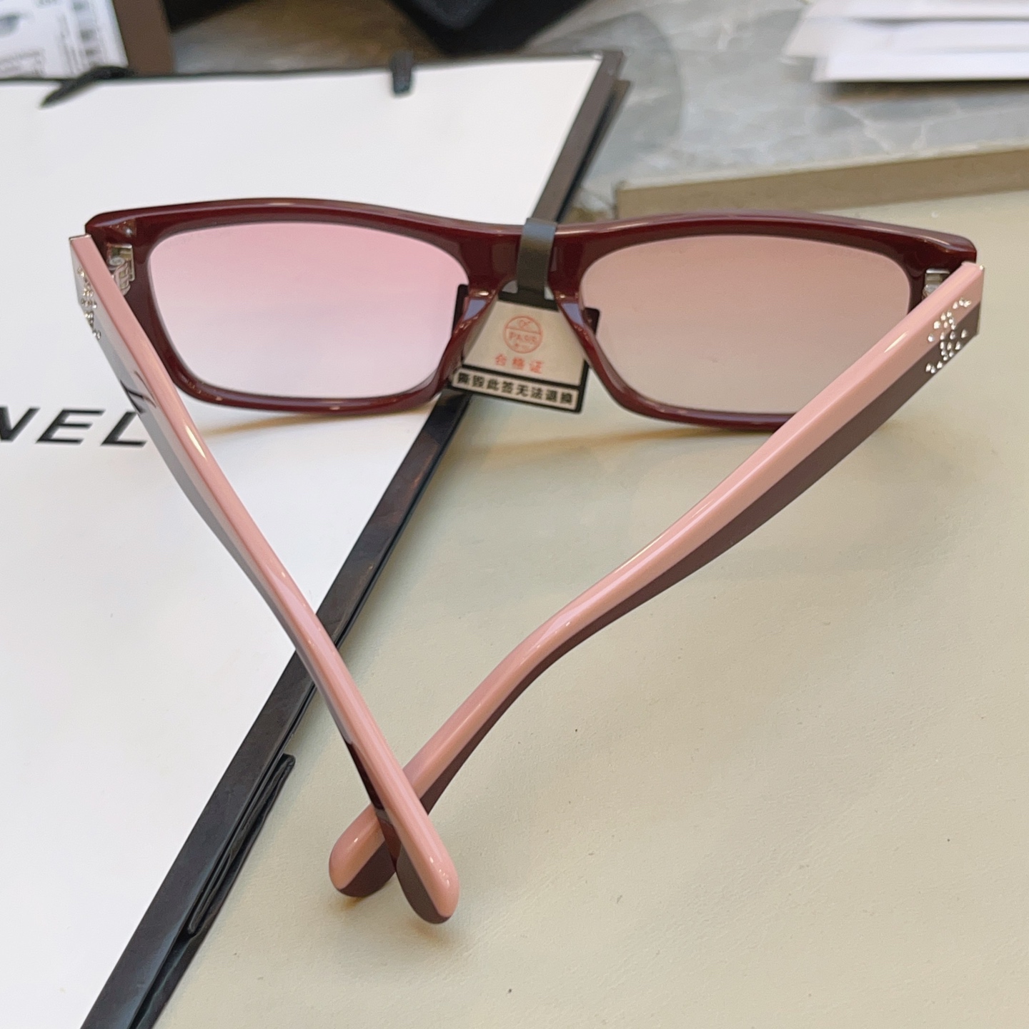 ，【CHANE*】香奈儿新款太阳镜 高版本✨，MODEL：CH5564-B，SIZE：55口17-140