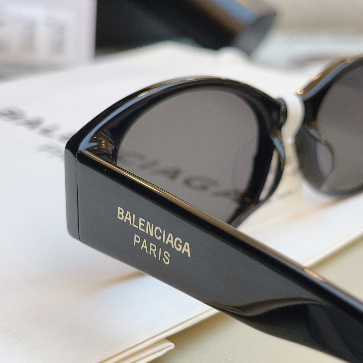 ，【BALENCIAG*】巴黎*世家新款太阳镜 高版本✨，MODEL：BB0369S，SIZE：55口2