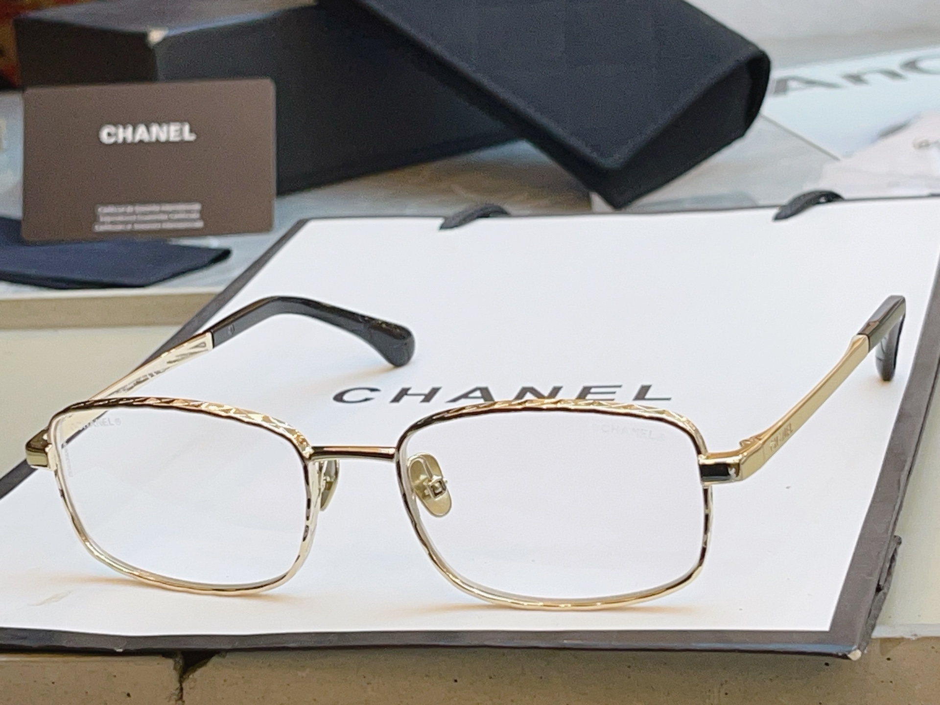，【CHANE*】香奈儿新款太阳镜 高版本✨，MODEL：CH4295-S，SIZE：58口17-140