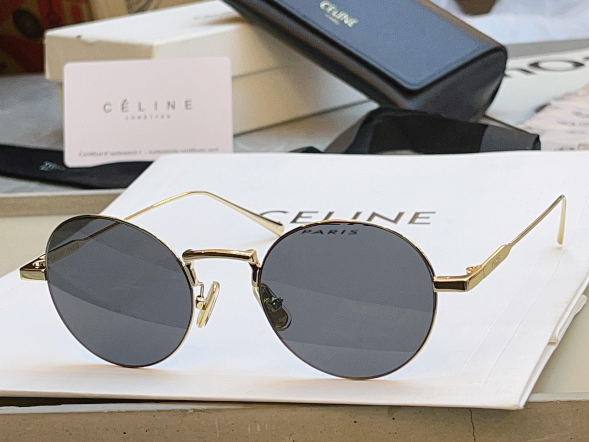 【CELIN*】赛*琳新款太阳镜 高品质✨， MODEL:CL40346U，SIZE: 49口20-14