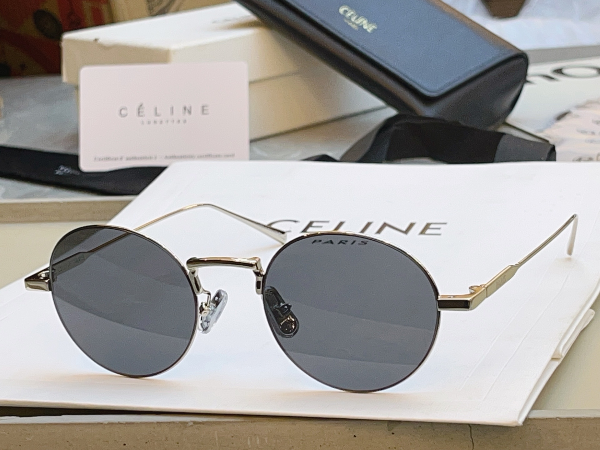 【CELIN*】赛*琳新款太阳镜 高品质✨， MODEL:CL40346U，SIZE: 49口20-14