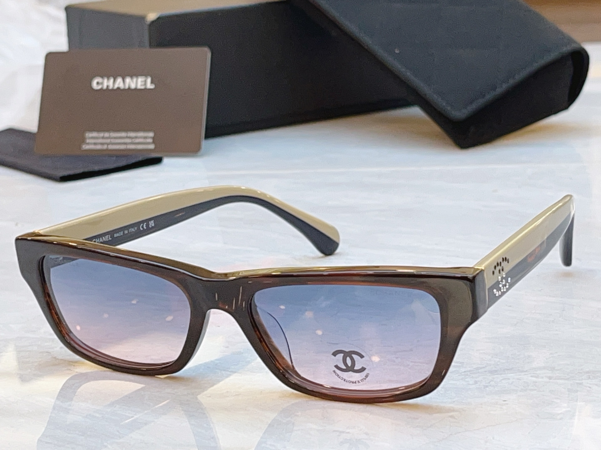【CHANE*】香奈儿新款太阳镜，MODEL：CH5561B，SIZE：54口20-140