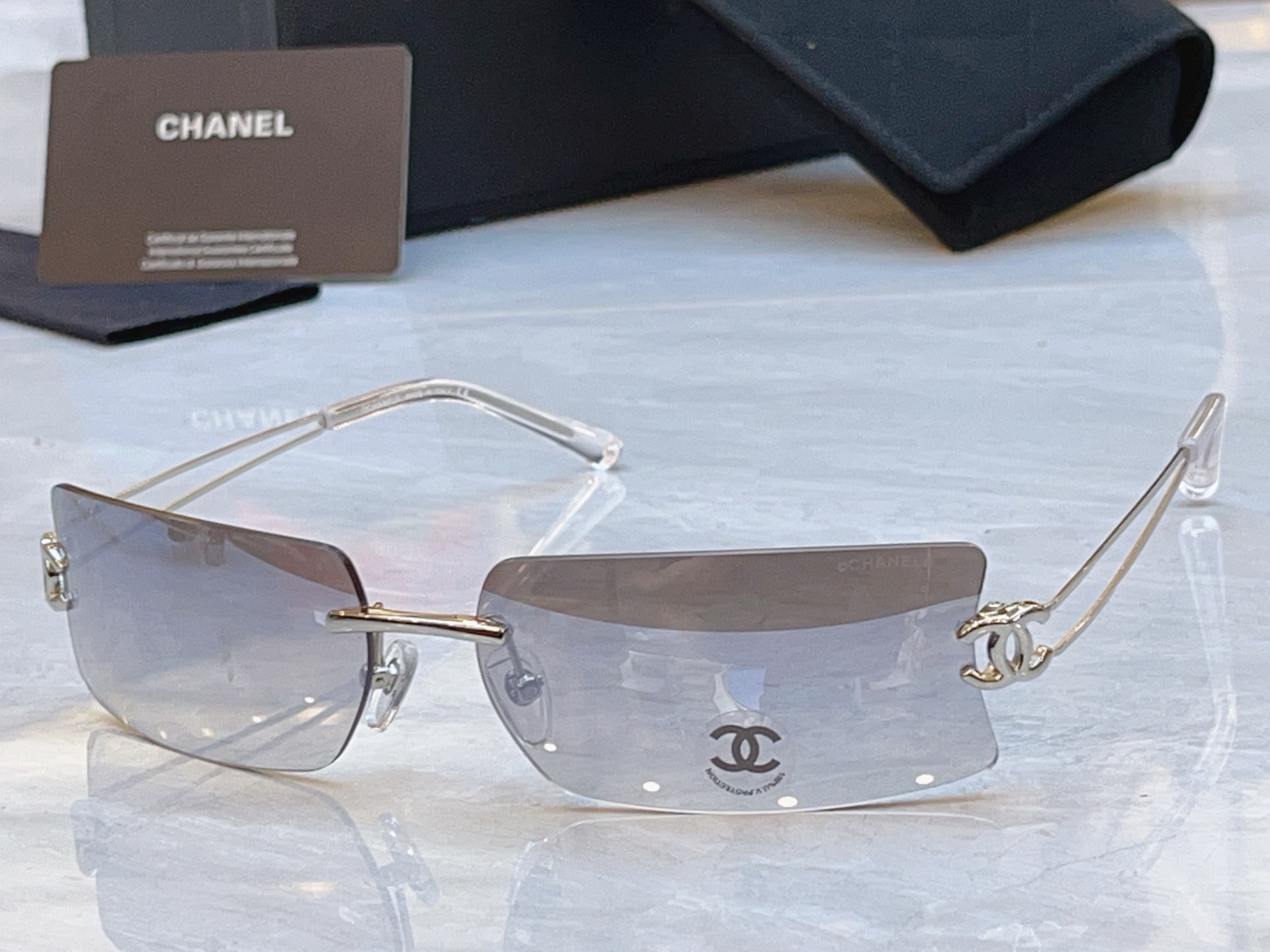 【CHANE*】香奈儿新款太阳镜，MODEL：CH4051，SIZE：63口15-145