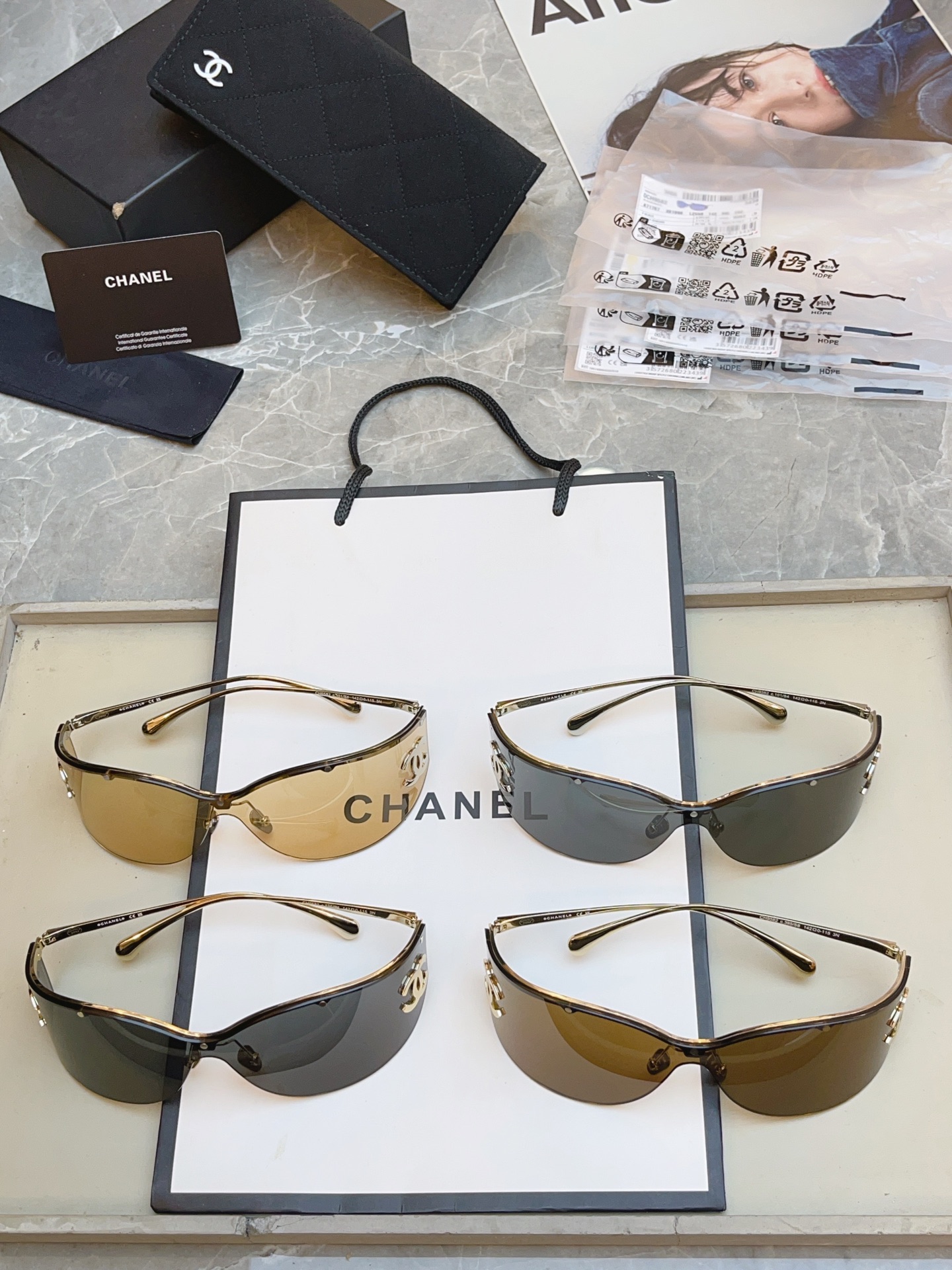 ，【CHANE*】香奈儿新款太阳镜 高版本✨，MODEL：CH9582，SIZE：142口0-115