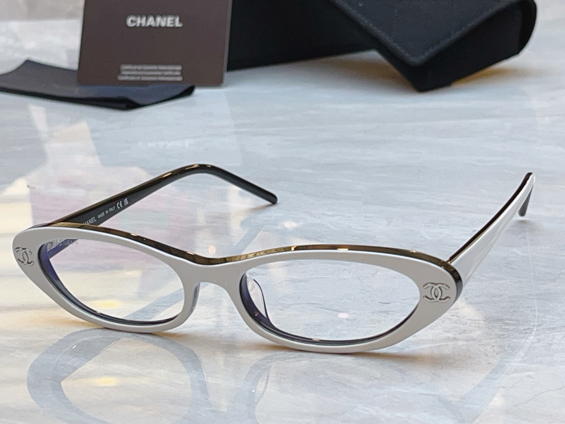 【CHANE*】香奈儿新款眼镜架，MODEL：CH3025，SIZE：52口17-140