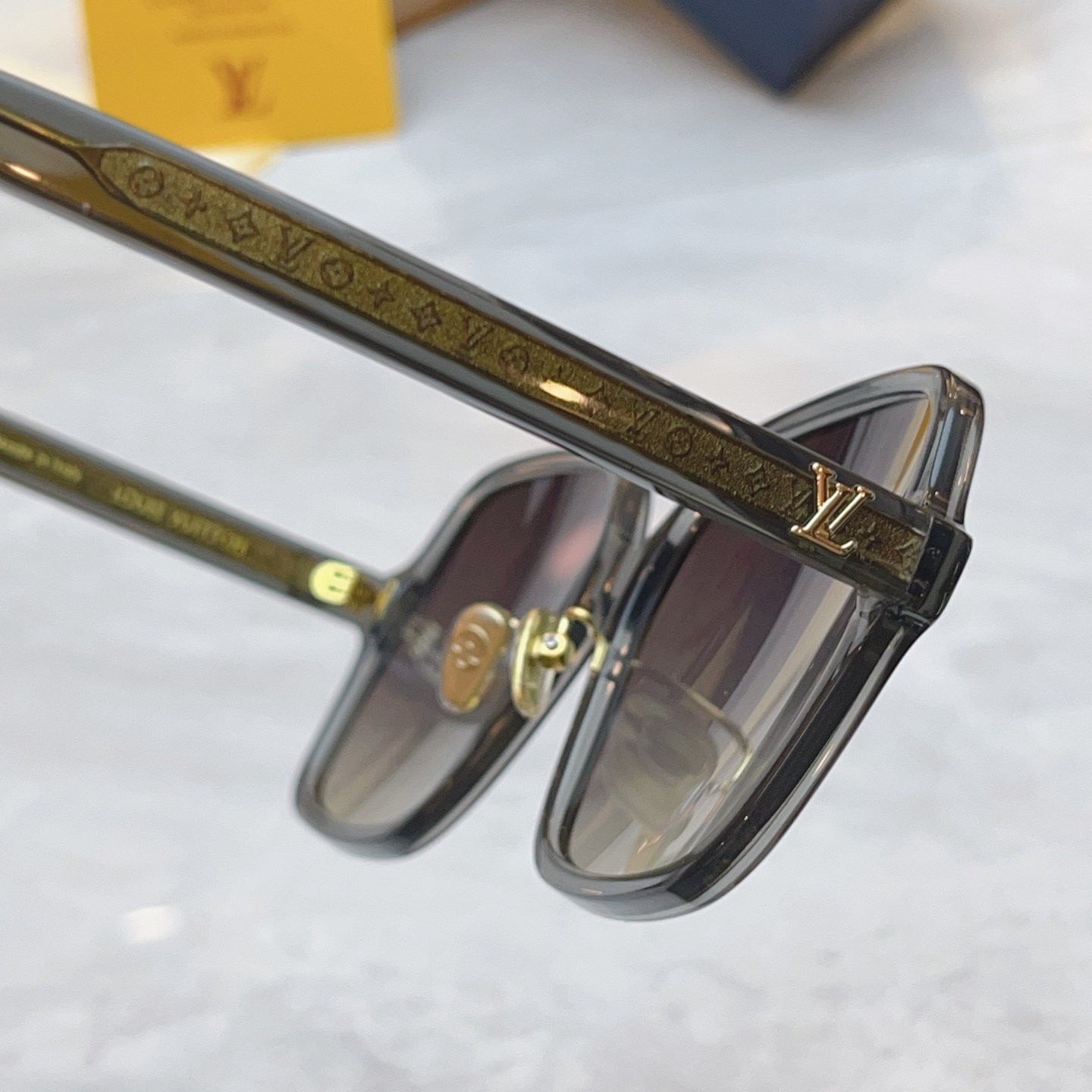 【LOUIS VUITTO*】路易*威登新款太阳镜，MODEL：Z3044E，SIZE：58口17-14