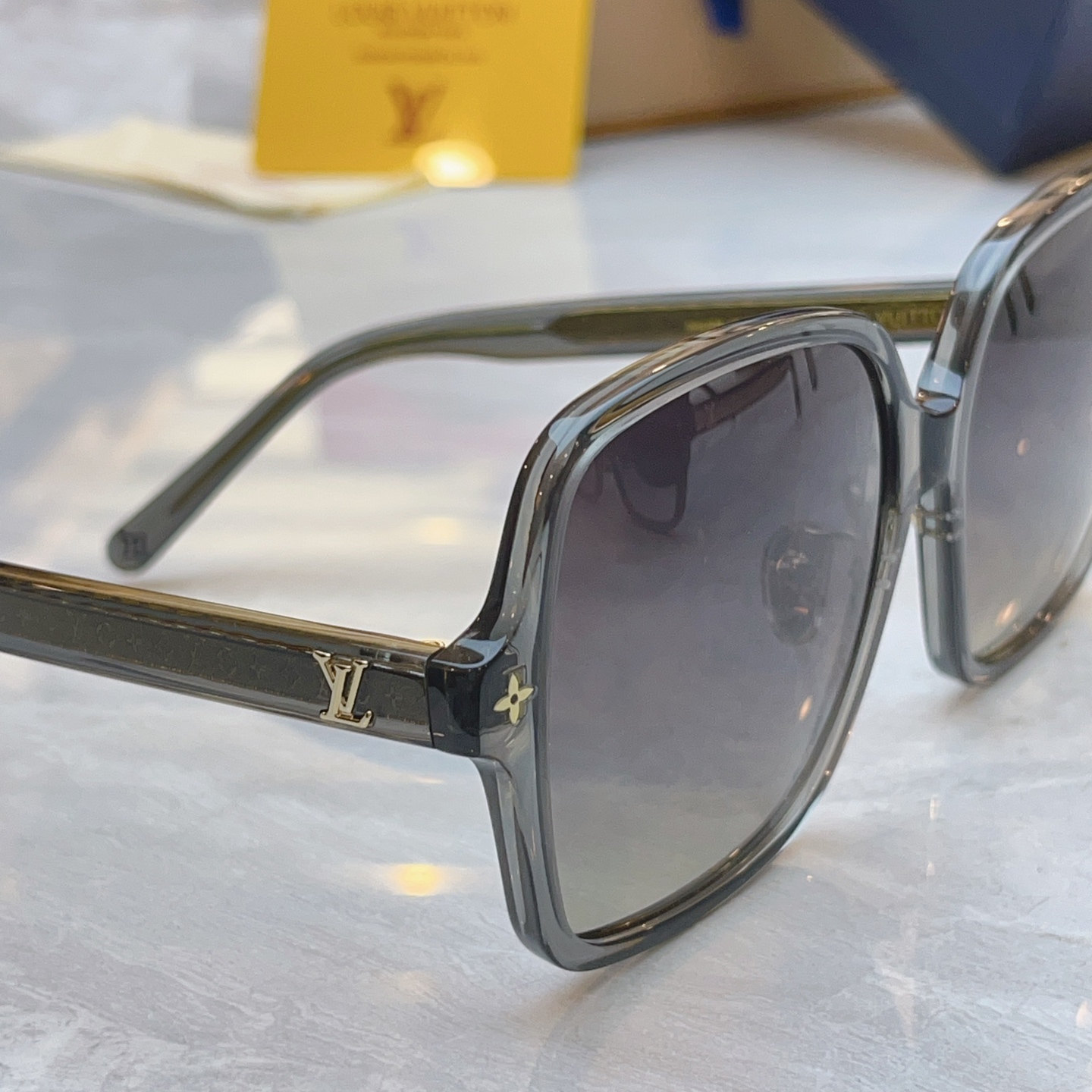 【LOUIS VUITTO*】路易*威登新款太阳镜，MODEL：Z3044E，SIZE：58口17-14