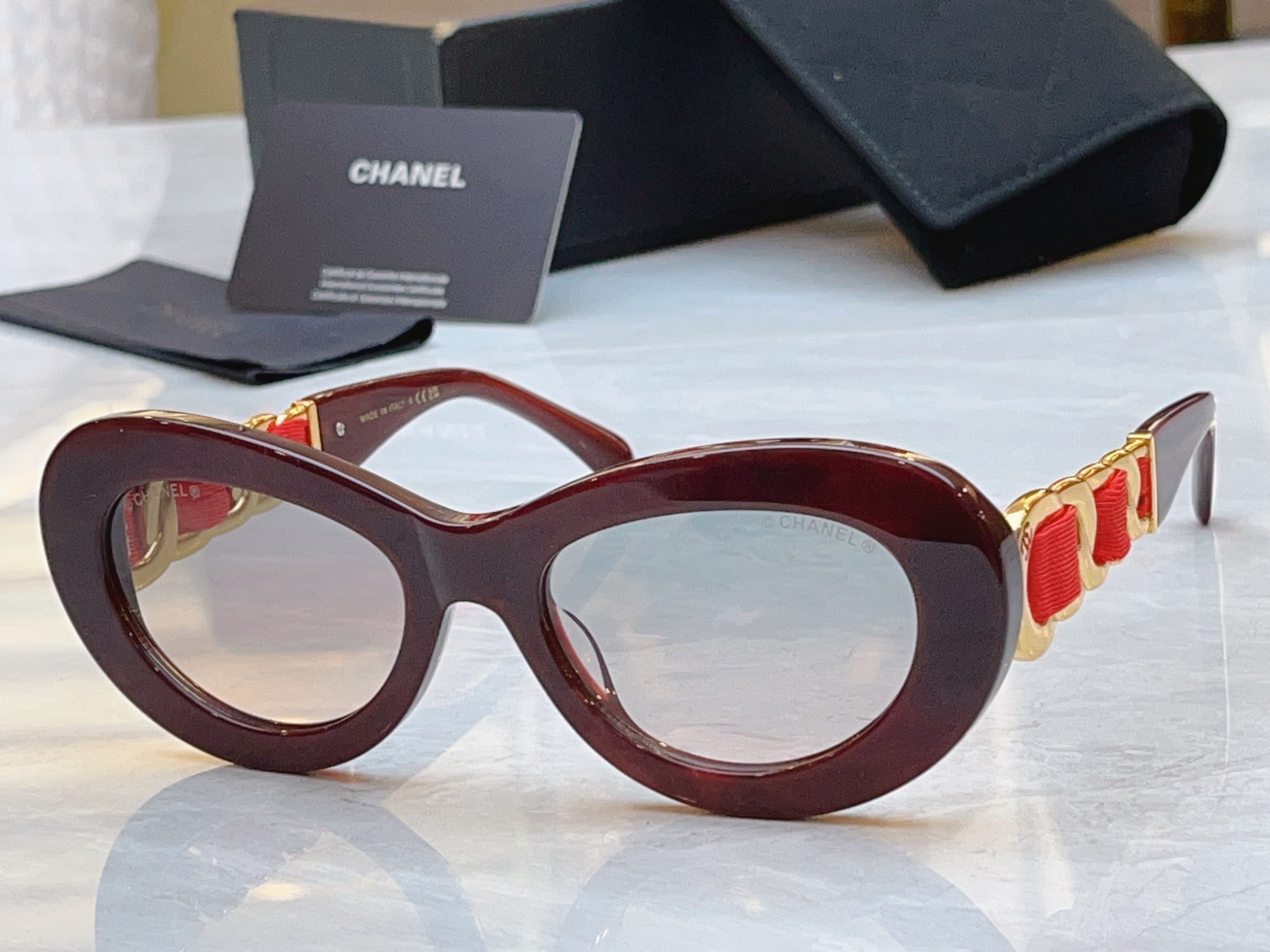 【CHANE*】香奈儿新款太阳镜，MODEL：A71748，SIZE：53口20-148