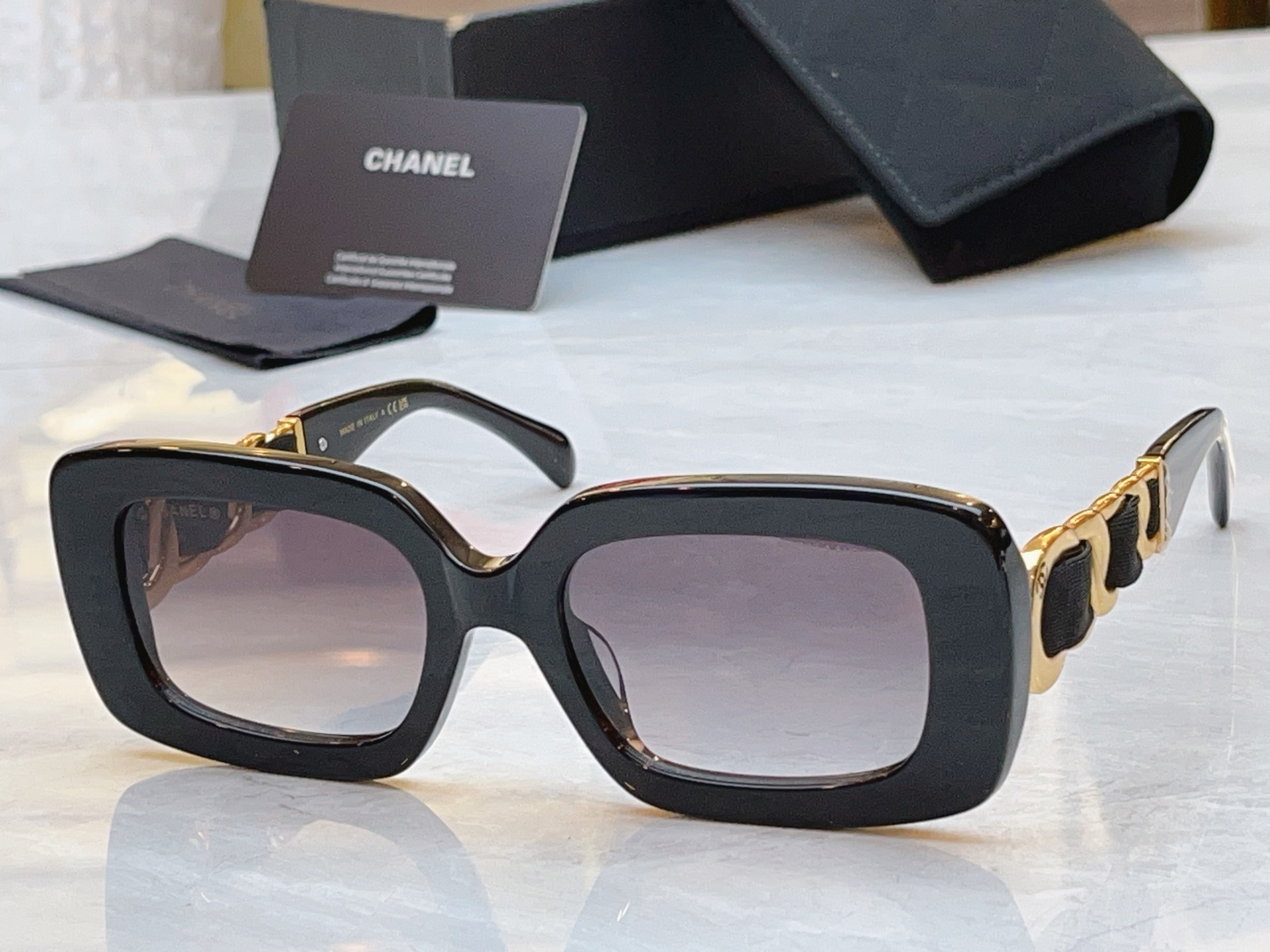 【CHANE*】香奈儿新款太阳镜，MODEL：A71747，SIZE：53口20-148