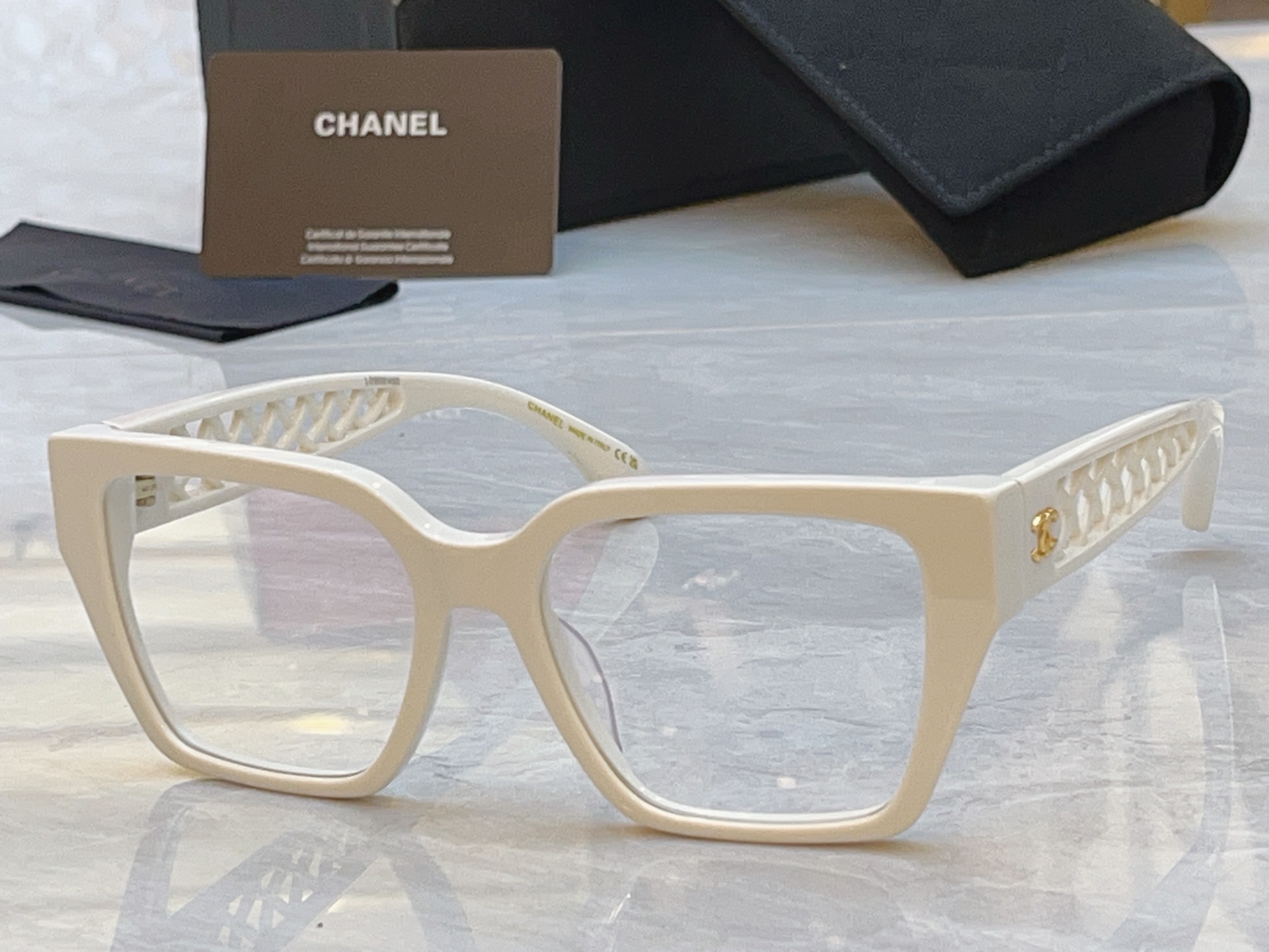 【CHANE*】香奈儿新款眼镜架，MODEL：CH3517，SIZE：54口17-135