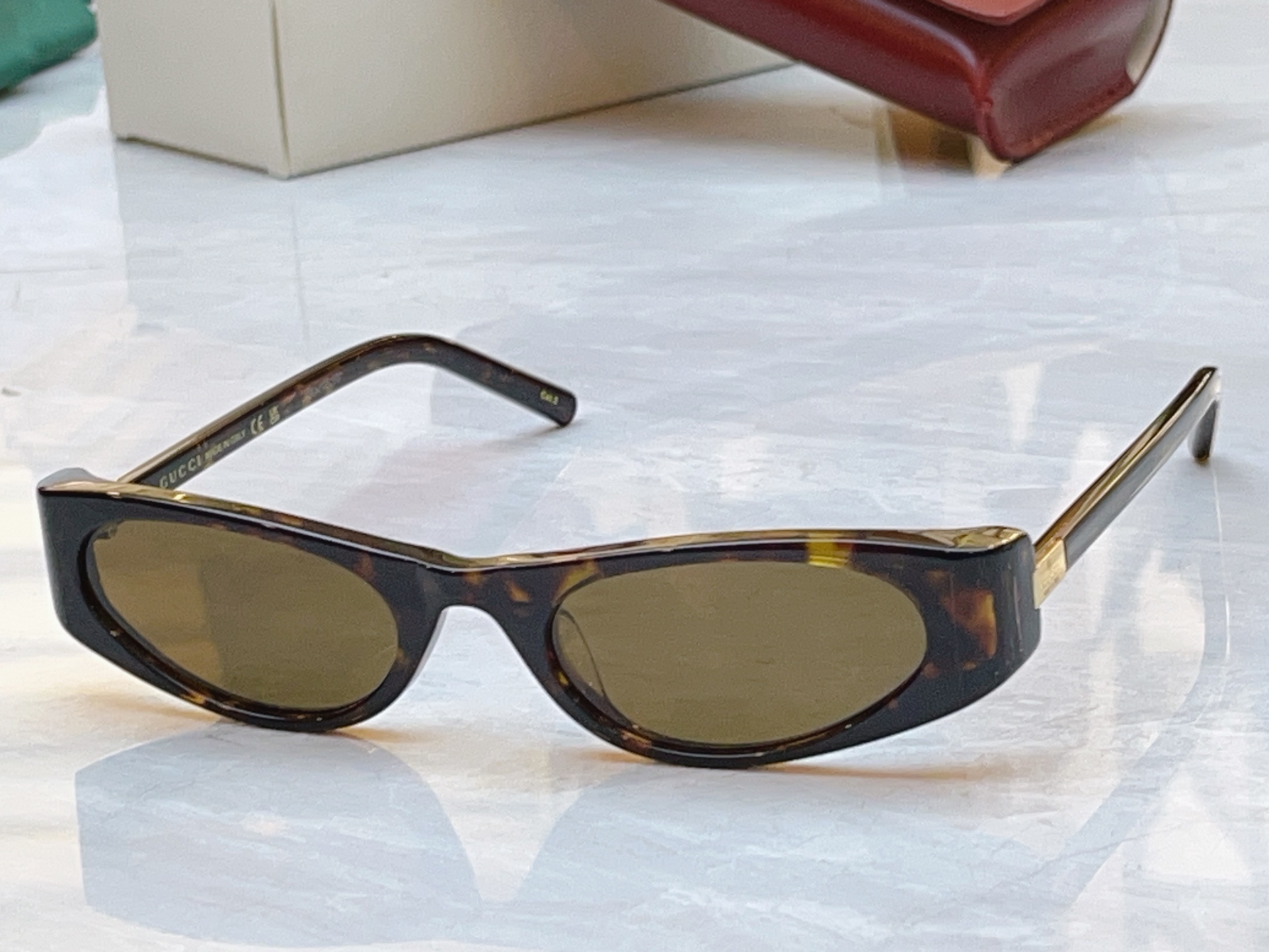 【GUCC*】古*驰新款太阳镜，MODEL：GG2089S，SIZE:52口20-135