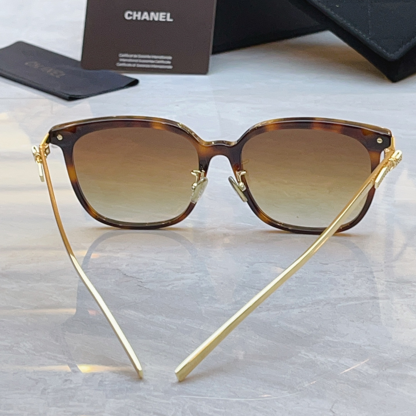 【DIO* 】迪*奥新款太阳镜，MODEL：Dior BOW S1F，SIZE：57口17-145