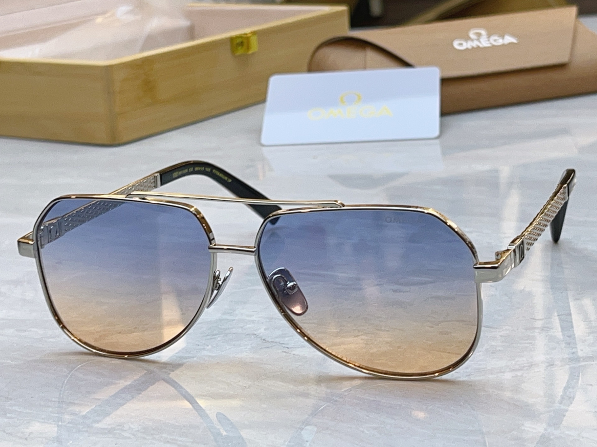 【OWEG*】欧米*茄新款太阳镜，MODEL：SS1326，SIZE：60口13-145