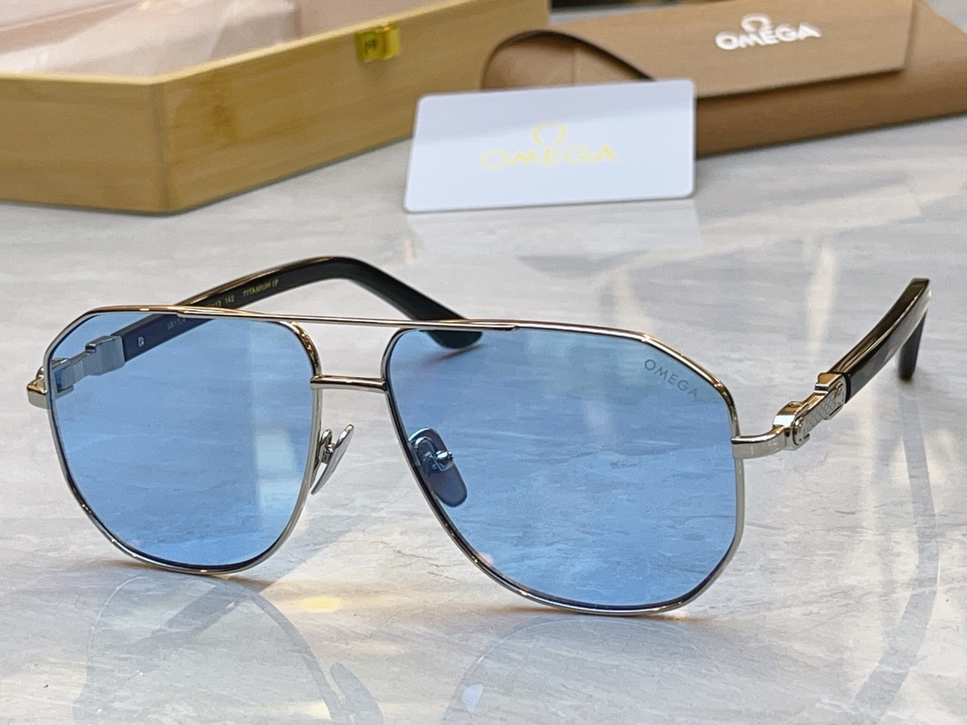 【OWEG*】欧米*茄新款太阳镜，MODEL：SS1314，SIZE：60口13-142