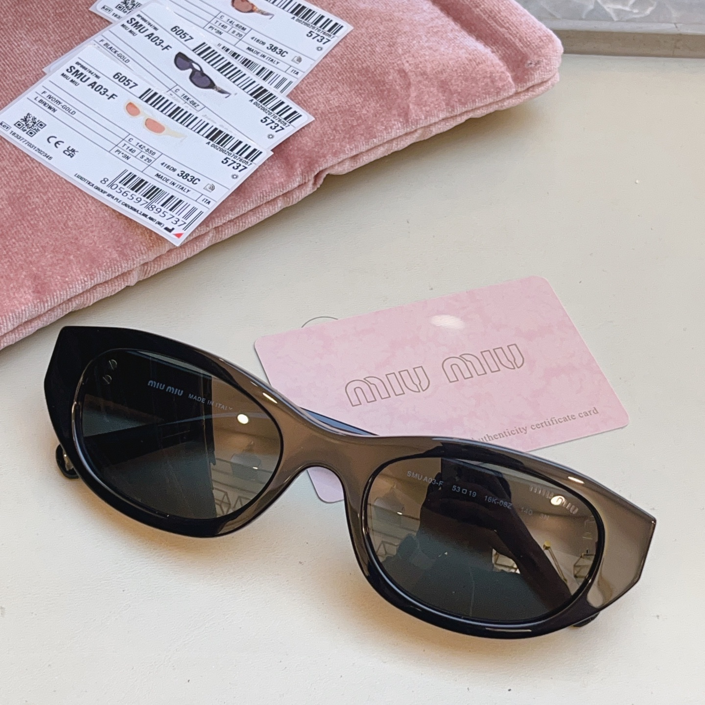 【MIUMI*】缪*缪新款太阳镜🕶️，Mod:SMU A03-F，SIZE:53口19-140 原单高品