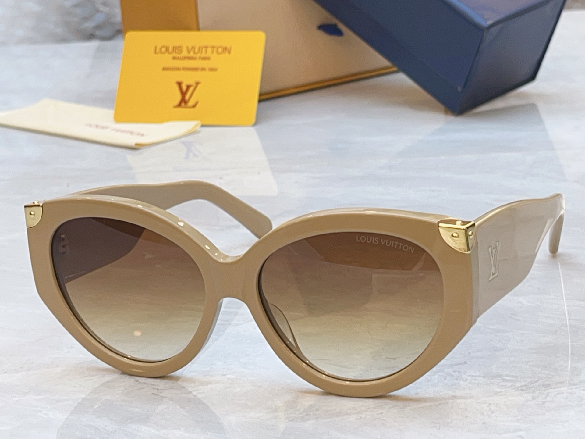 【LOUIS VUITTO*】路易*威登新款太阳镜，MODEL：Z3339E，SIZE：59口16-14