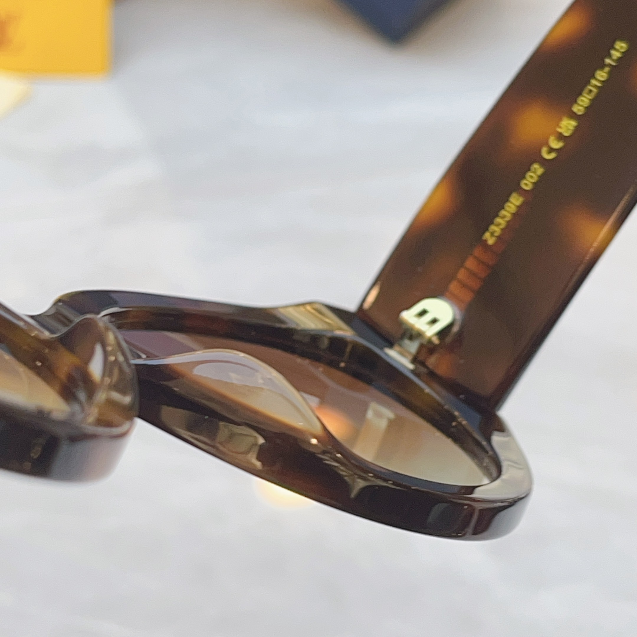 【LOUIS VUITTO*】路易*威登新款太阳镜，MODEL：Z3339E，SIZE：59口16-14