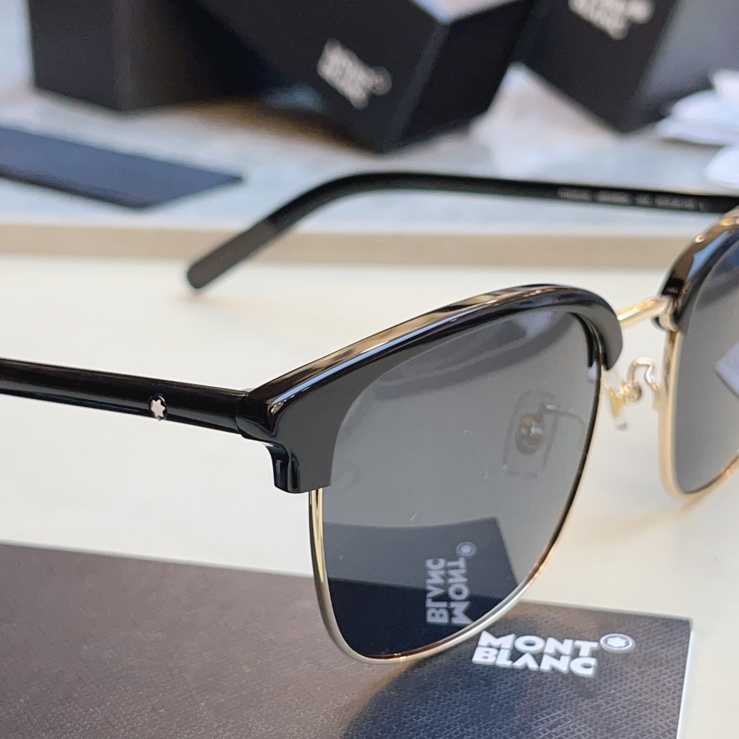 ，【MONT BLAN*】万宝*龙新款太阳镜，钛架✨MODEL:MB0488SA，SIZE:55口20-145 L