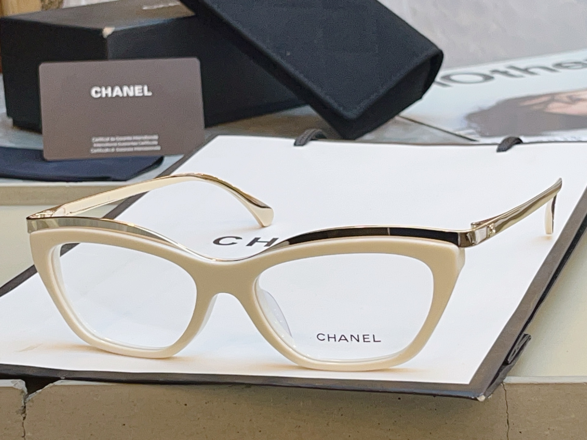 ，【CHANE*】香奈儿新款眼镜架 高版本✨，MODEL：CH4299，SIZE：55口17-140 3N