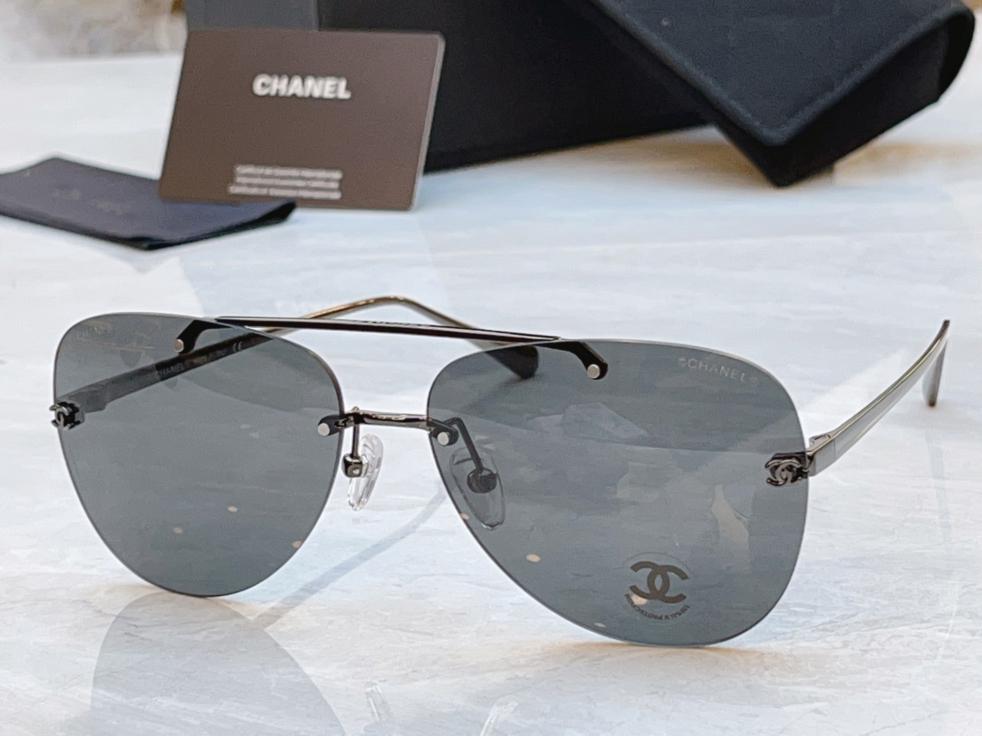 ，【CHANE*】香奈儿新款太阳镜，MODEL：CH4285T，SIZE：61口15-140
