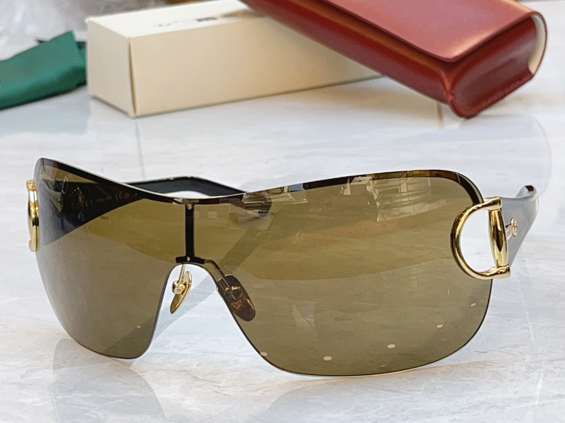 ，【GUCC*】古*驰新款太阳镜，MODEL：GG2174S，SIZE:58口1-110 S