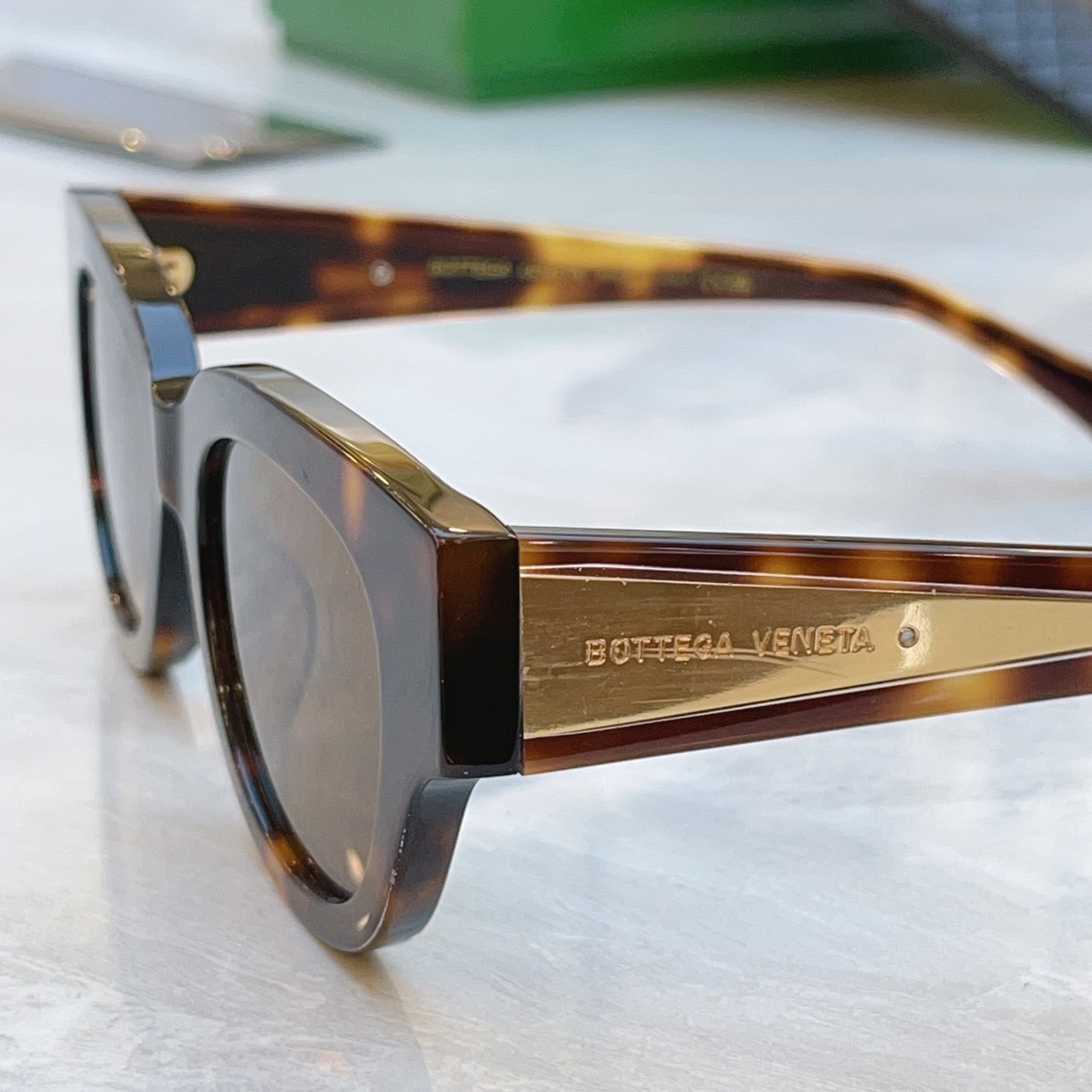 ，【BOTTEGA VENET*】宝缇*嘉新款太阳镜，MODEL：BV1278SA，SIZE：50口21-140