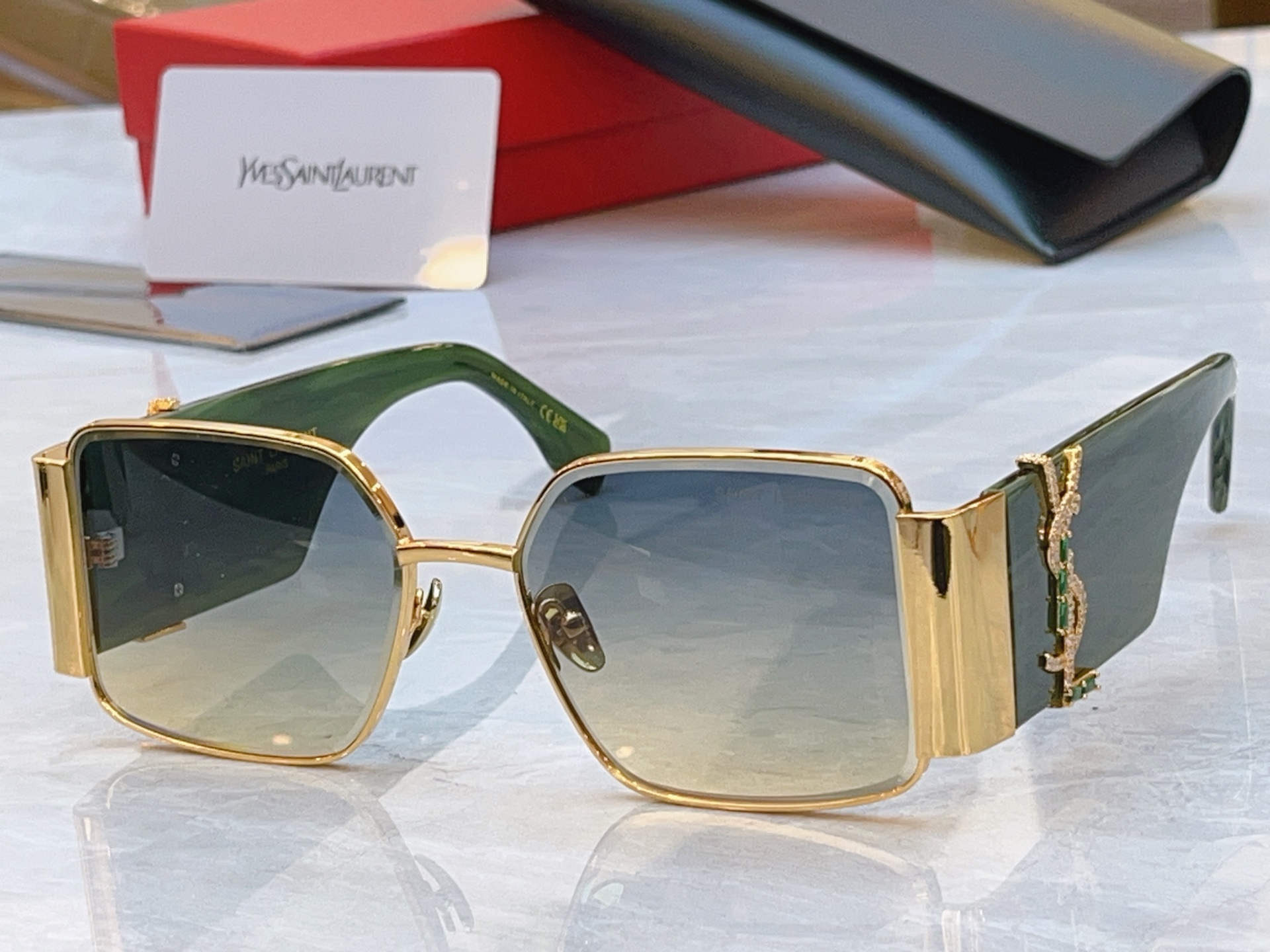 ，【SAINT LAUREN*】圣罗*兰新款太阳镜，MODEL：SL M1718L，SIZE：58口18-145