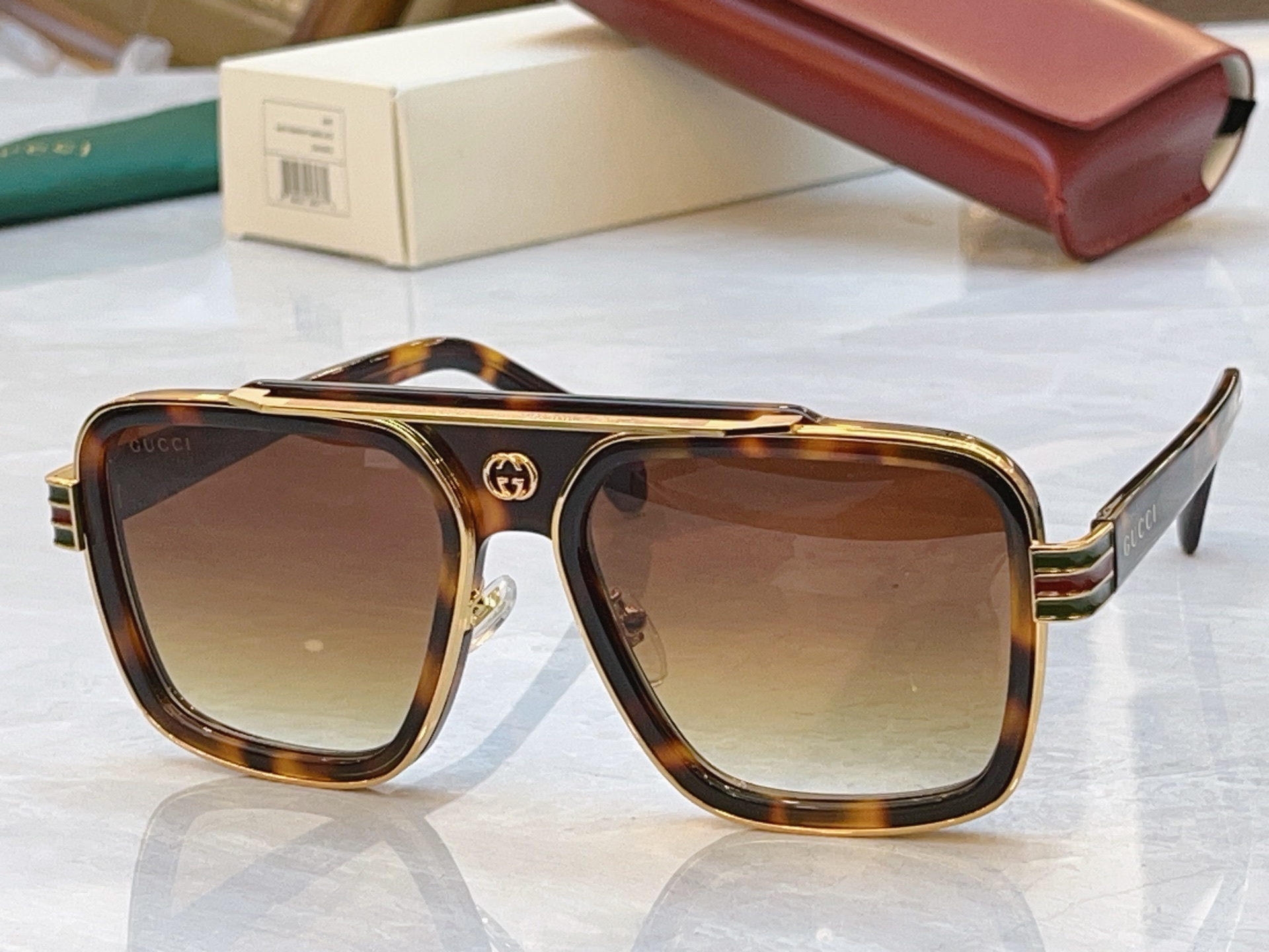 ，【GUCC*】古*驰新款太阳镜，MODEL：GG1607，SIZE:57口19-145