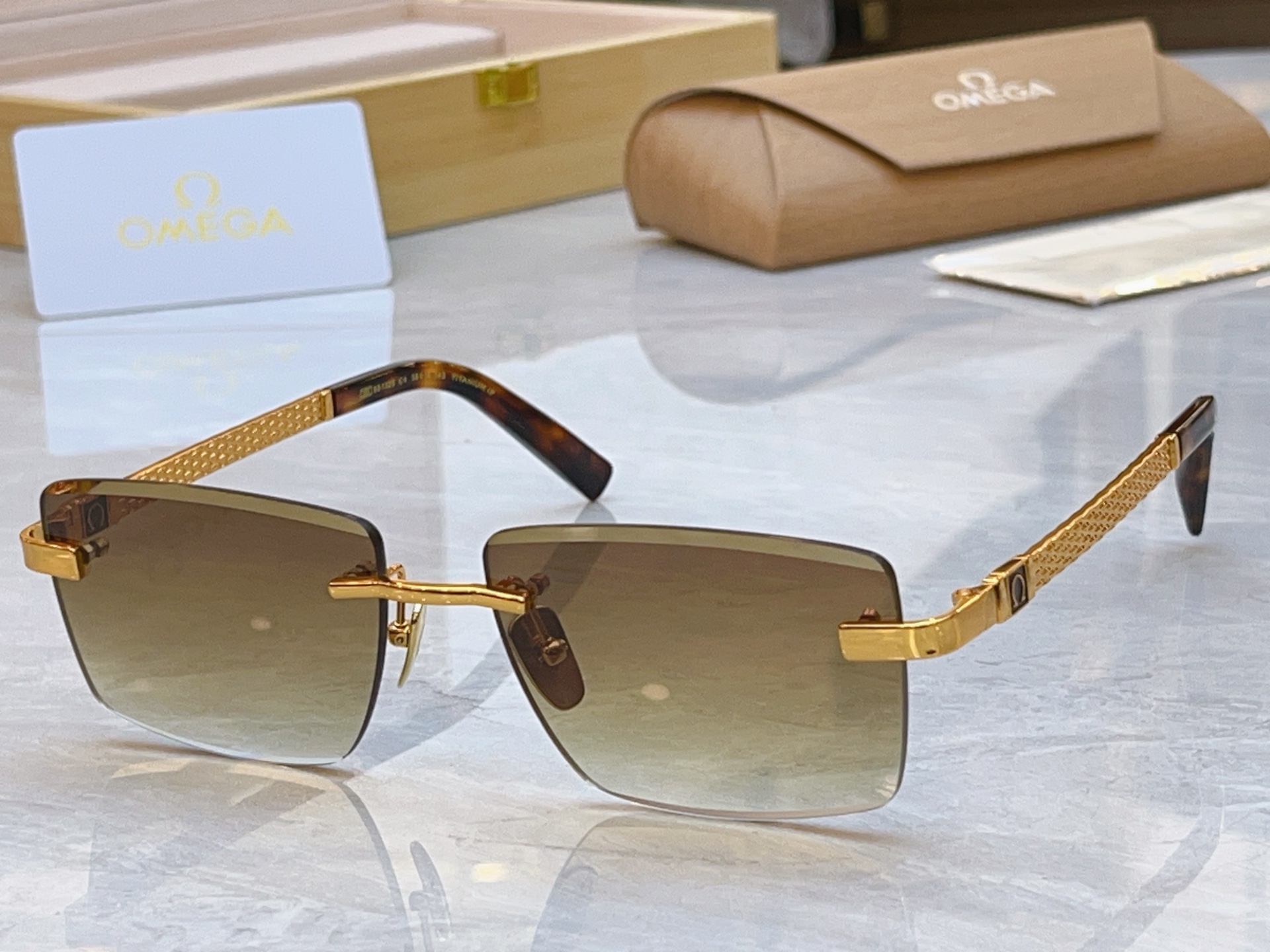 ，【OWEG*】欧米*茄新款太阳镜， MODEL：SS1325，SIZE：58口16-145