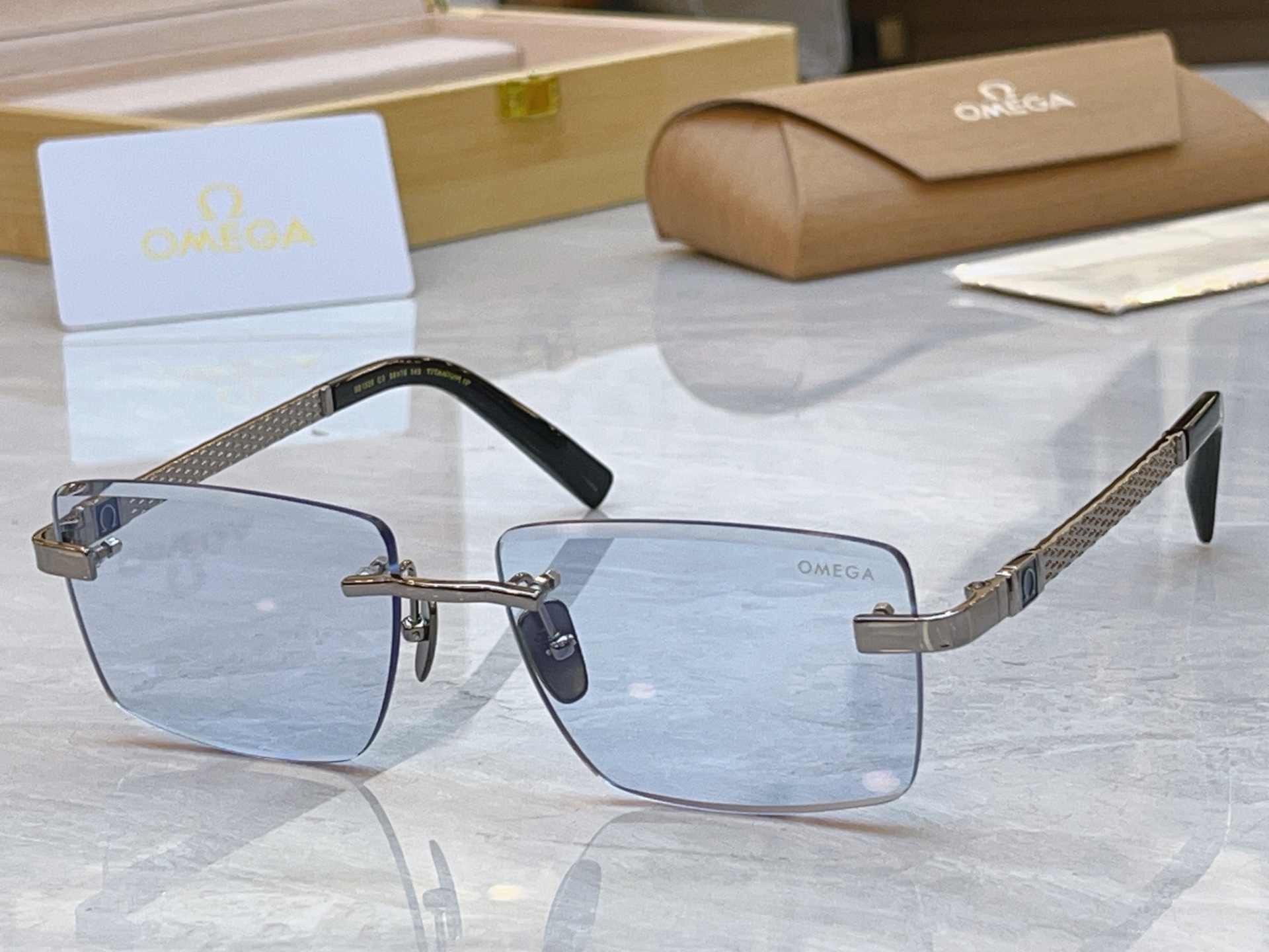 ，【OWEG*】欧米*茄新款太阳镜， MODEL：SS1325，SIZE：58口16-145