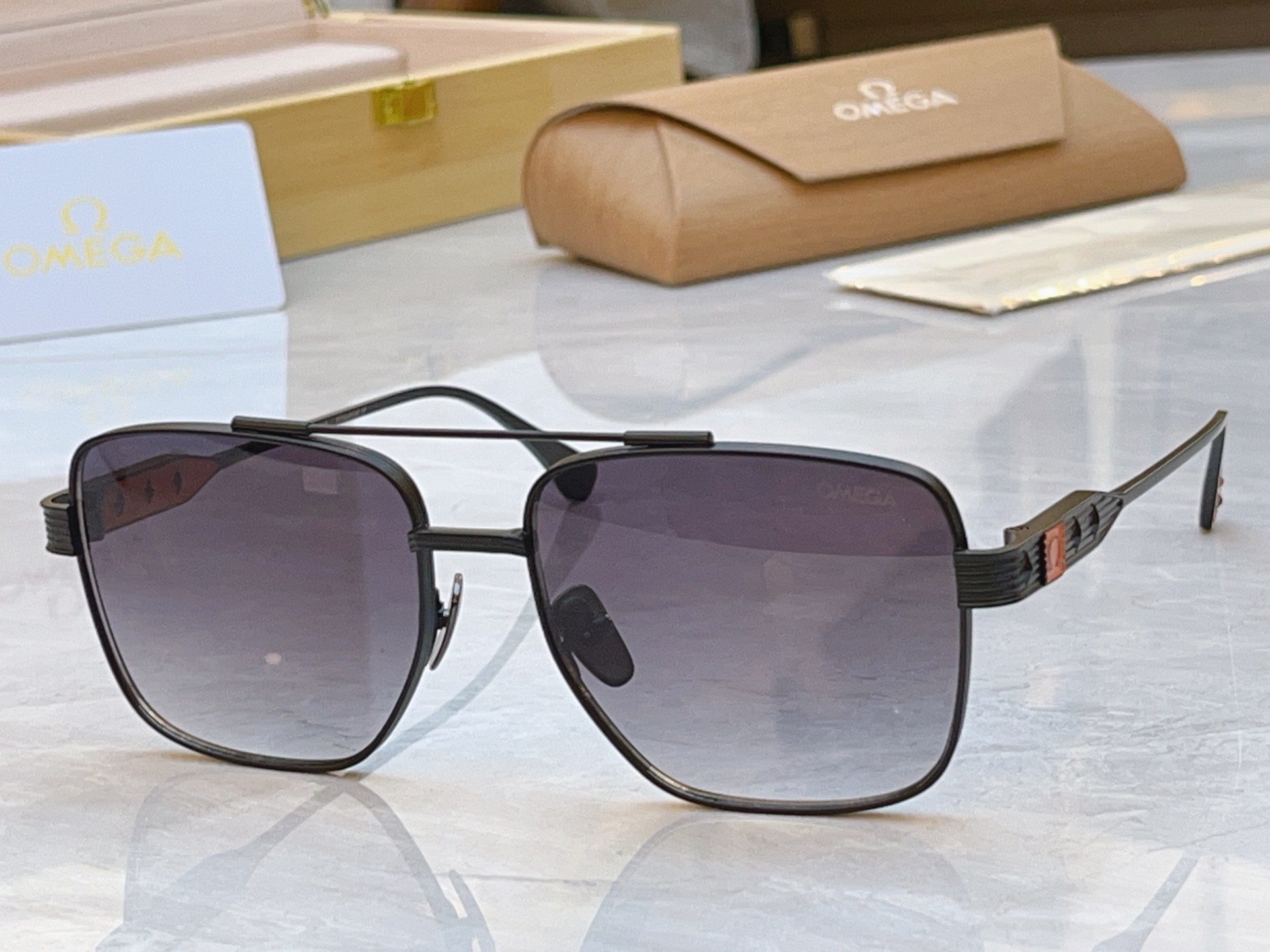 ，【OWEG*】欧米*茄新款太阳镜， MODEL：SS1346，SIZE：58口16-145