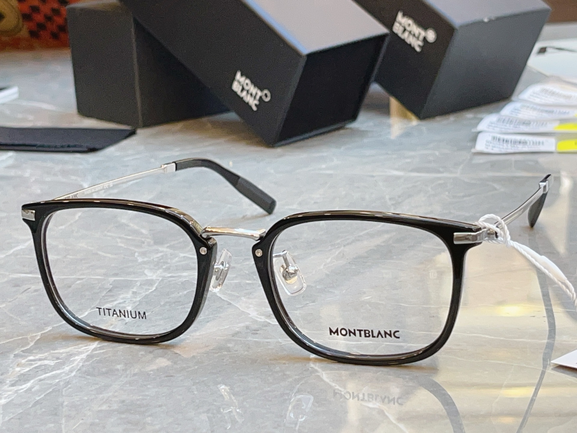NO:953951,,【MONT BLAN*】Montblanc*lon new sunglasses, titanium frame MODEL: MB0494OJ, SIZE: 54 mouth 20-145 XL glasses sunglasses, glasses19860909,【MONT BLAN*】万宝*龙新款太阳镜,钛架MODEL:MB0494OJ,SIZE:54口20-145 XL眼镜墨镜太阳镜,眼镜,glasses