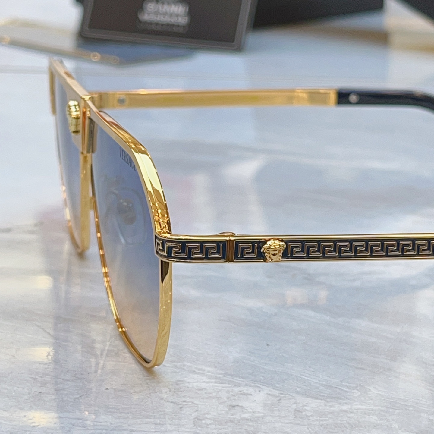 ，【VERSAC*】范思*哲新款太阳镜， MODEL：VE 2187，SIZE：59口13-145