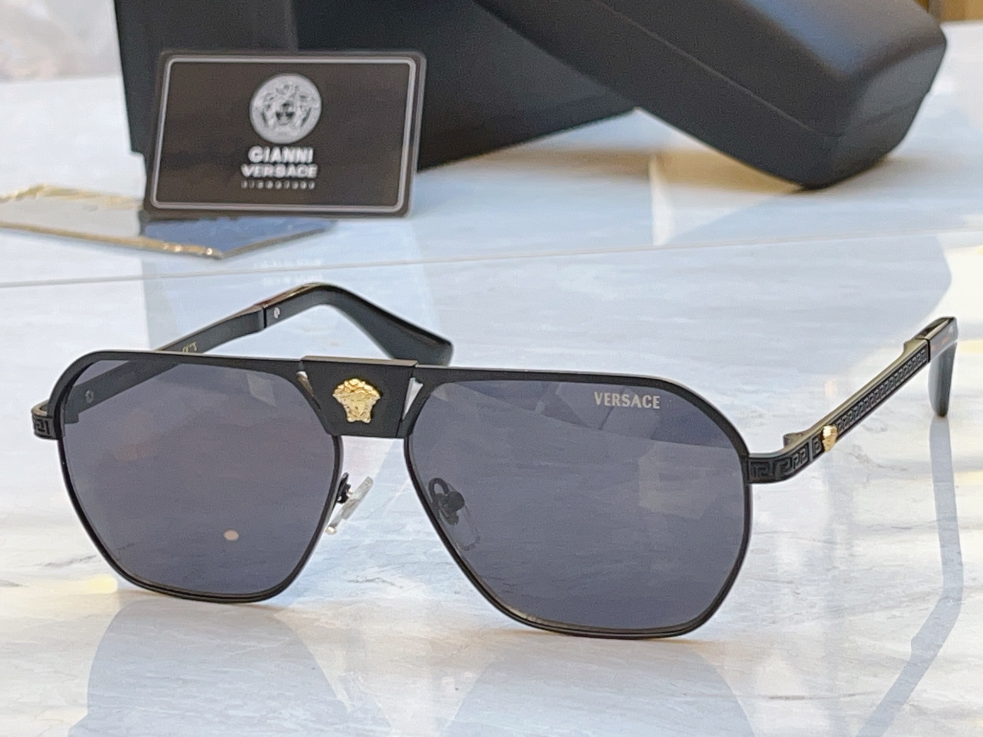 ，【VERSAC*】范思*哲新款太阳镜， MODEL：VE 2187，SIZE：59口13-145