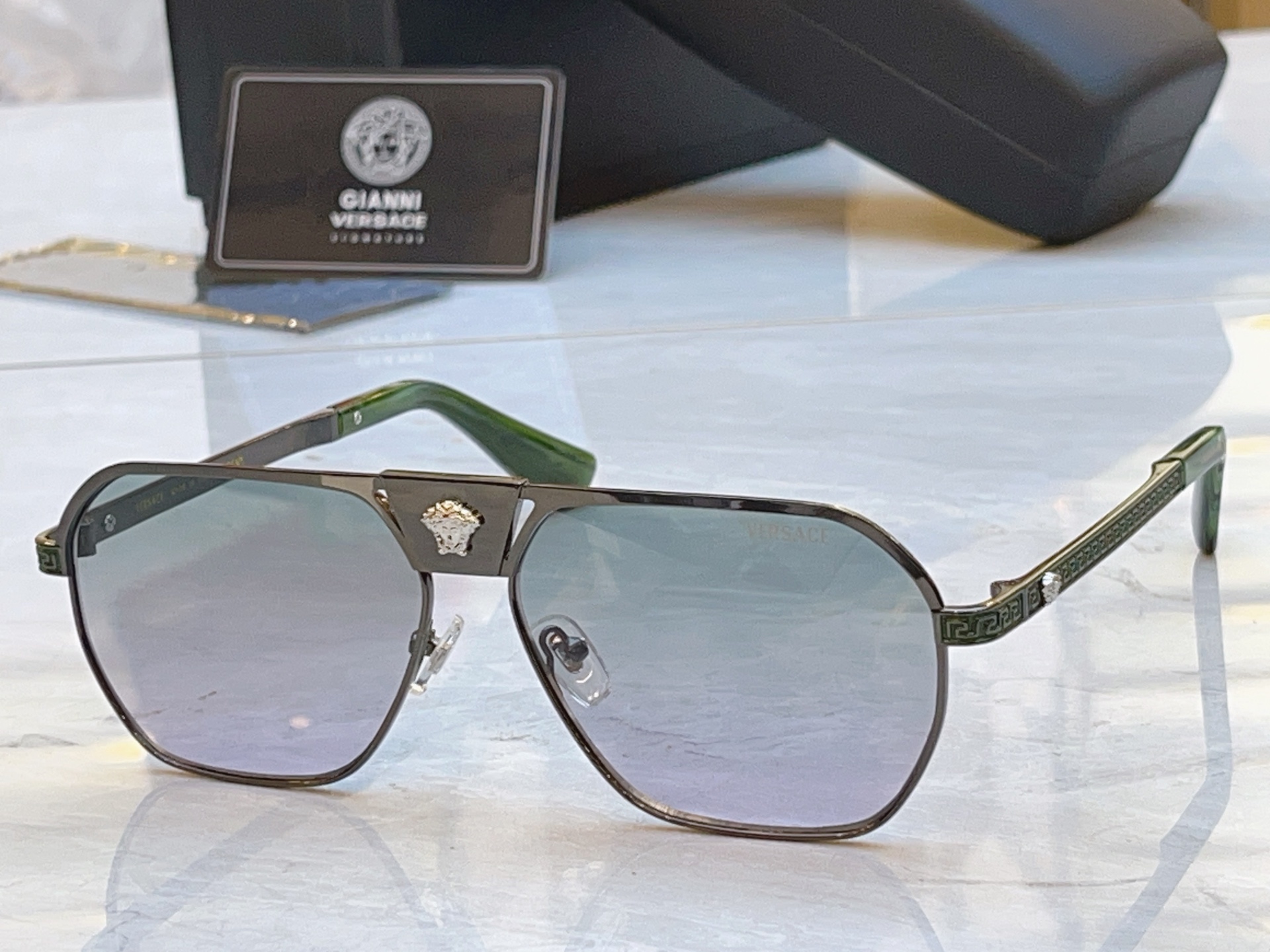 ，【VERSAC*】范思*哲新款太阳镜， MODEL：VE 2187，SIZE：59口13-145