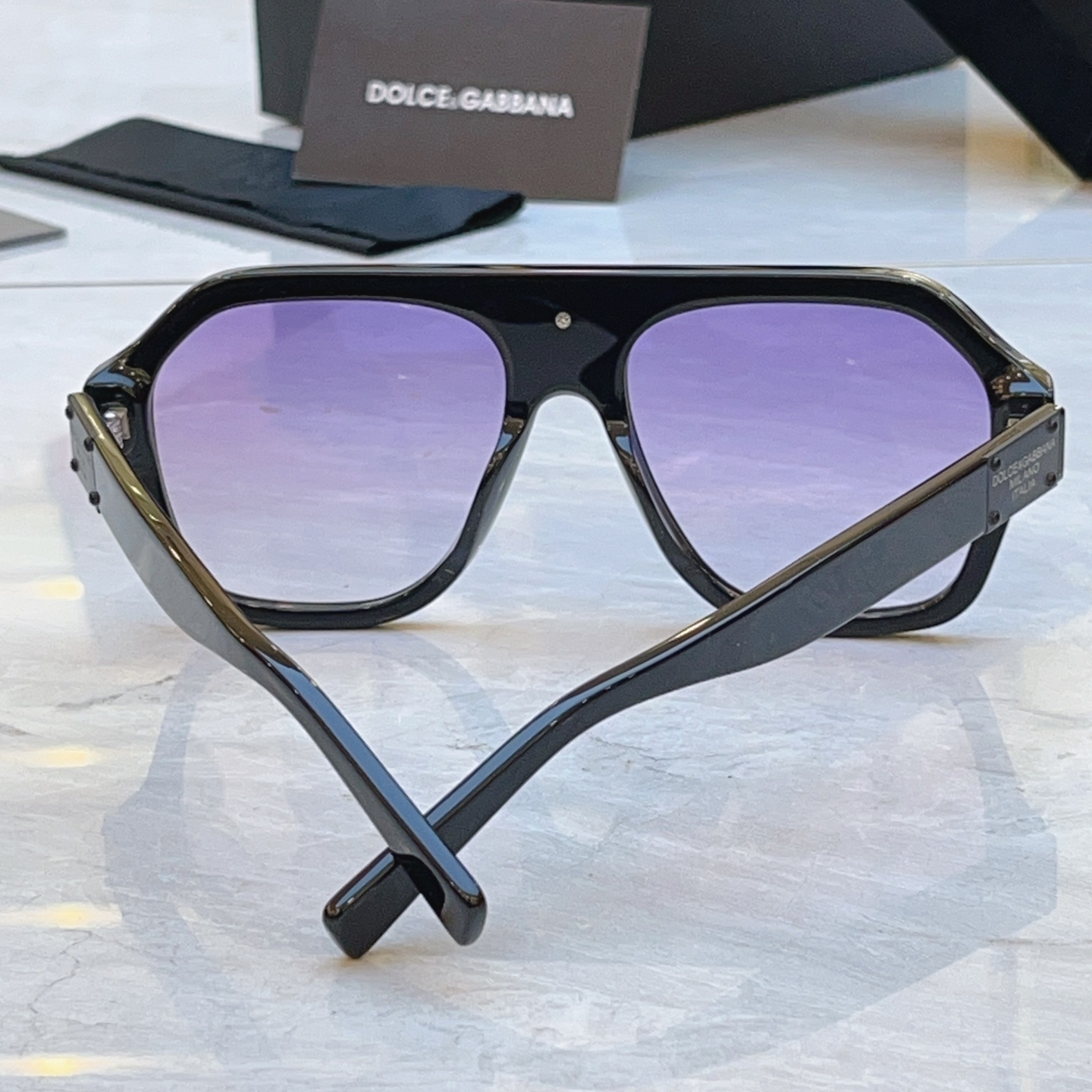 ，【DOLCE & GABBAN*】D*G新款太阳镜，MODEL：DG4433，SIZE：56口18-145
