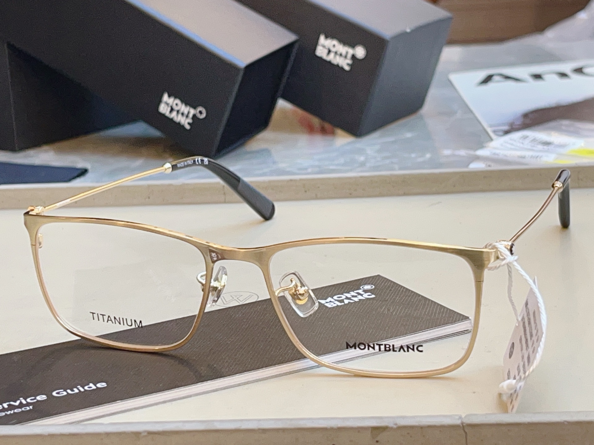 NO:953995,,【MONT BLAN*】Montblanc*lon new sunglasses, titanium frame MODEL: MB0464O, SIZE: 57 mouth 17-150 XL glasses sunglasses, glasses19860909,【MONT BLAN*】万宝*龙新款太阳镜,钛架MODEL:MB0464O,SIZE:57口17-150 XL眼镜墨镜太阳镜,眼镜,glasses