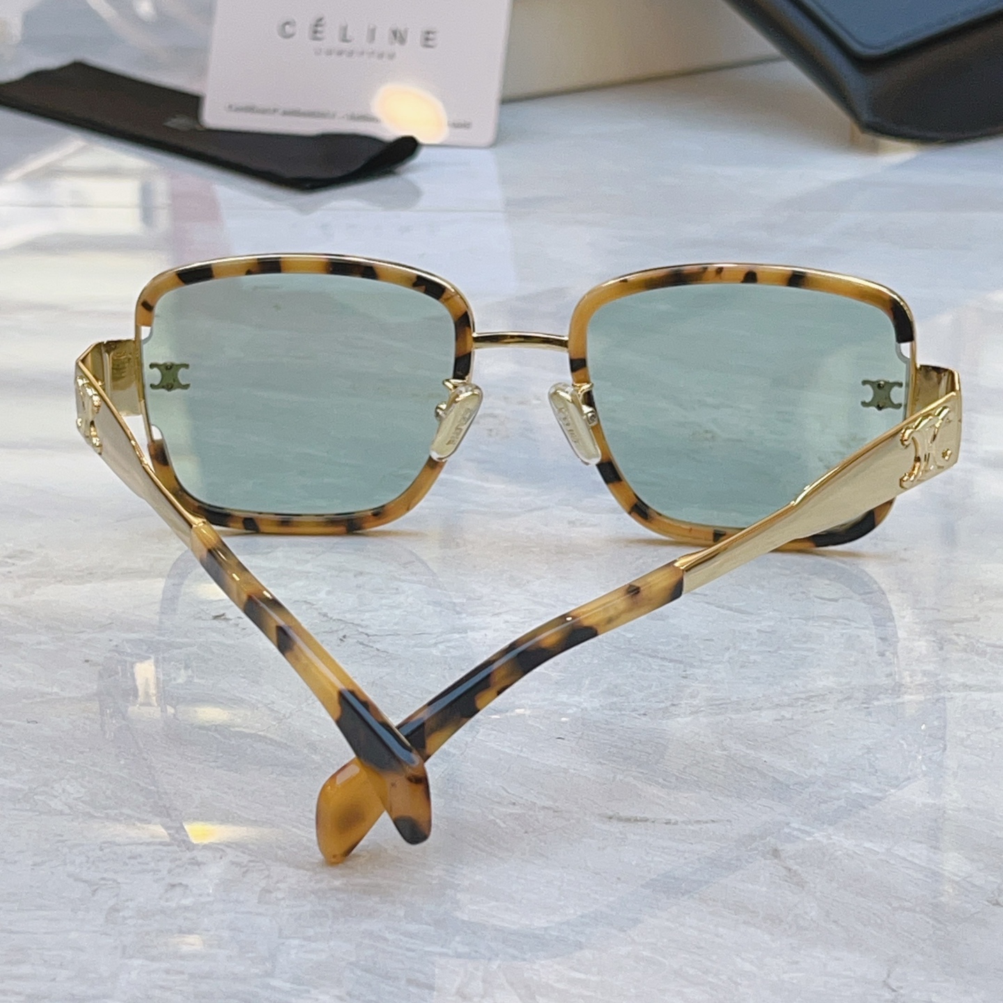 ，【CELIN*】赛*琳新款太阳镜， MODEL:CL40336F，SIZE: 55口23-145