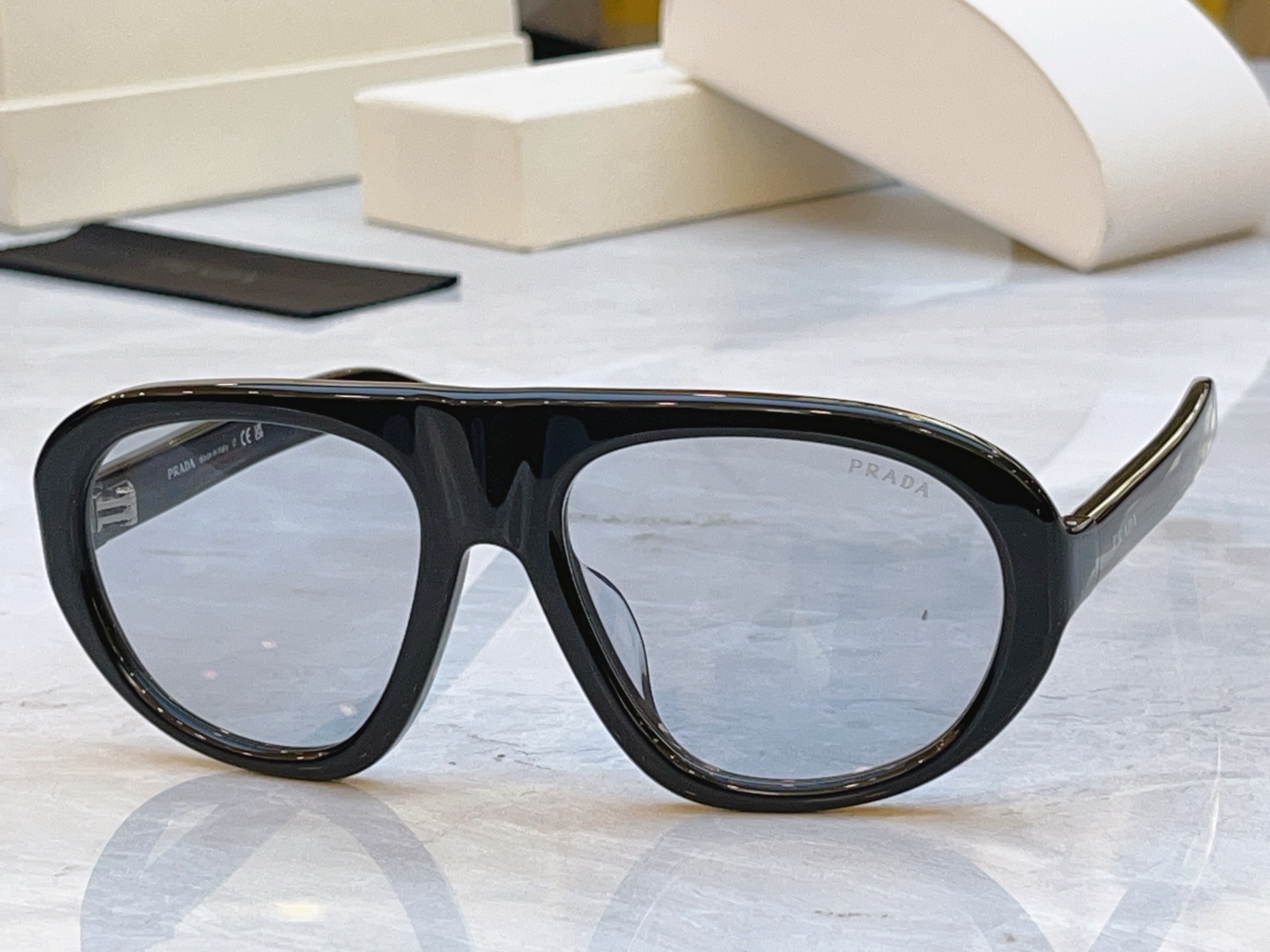 🆕 ，【🆕 PRAD*】普拉*达新款太阳镜🕶️ ，MODEL：🆕 PR C05，SIZE：57口18-135