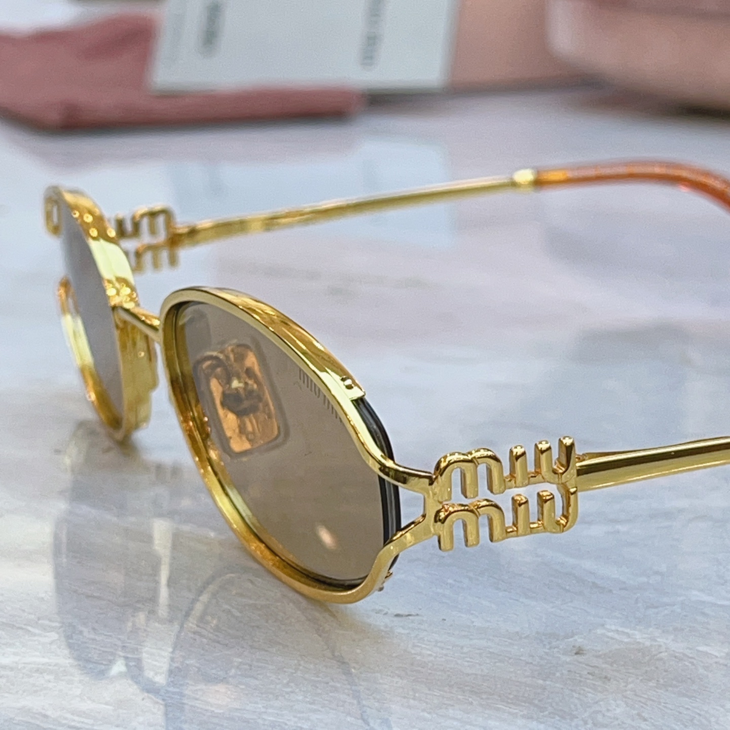 🆕 ，【🆕 PRAD*】普拉*达新款太阳镜🕶️ ，MODEL：🆕 PR C05，SIZE：57口18-135