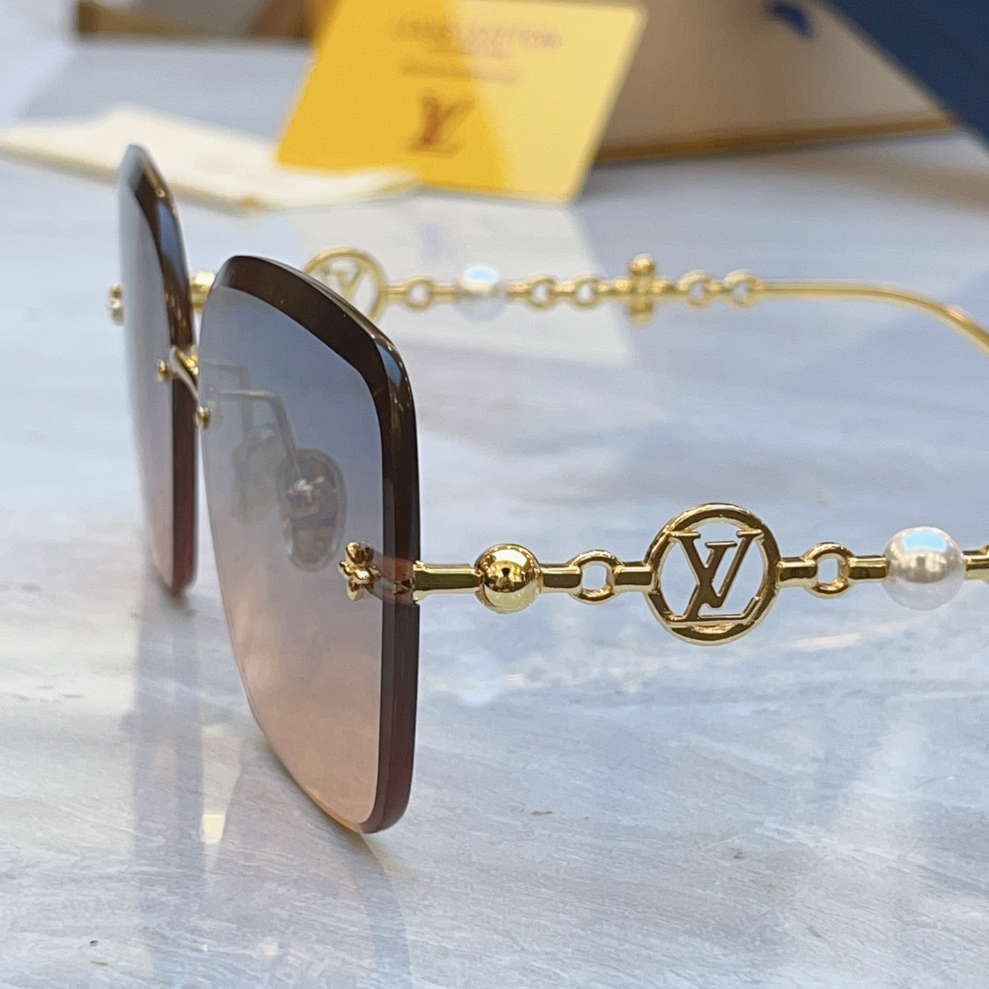 🆕 ，【LOUIS VUITTO*】路易*威登新款太阳镜，MODEL：Z3406U，SIZE：63口16-145