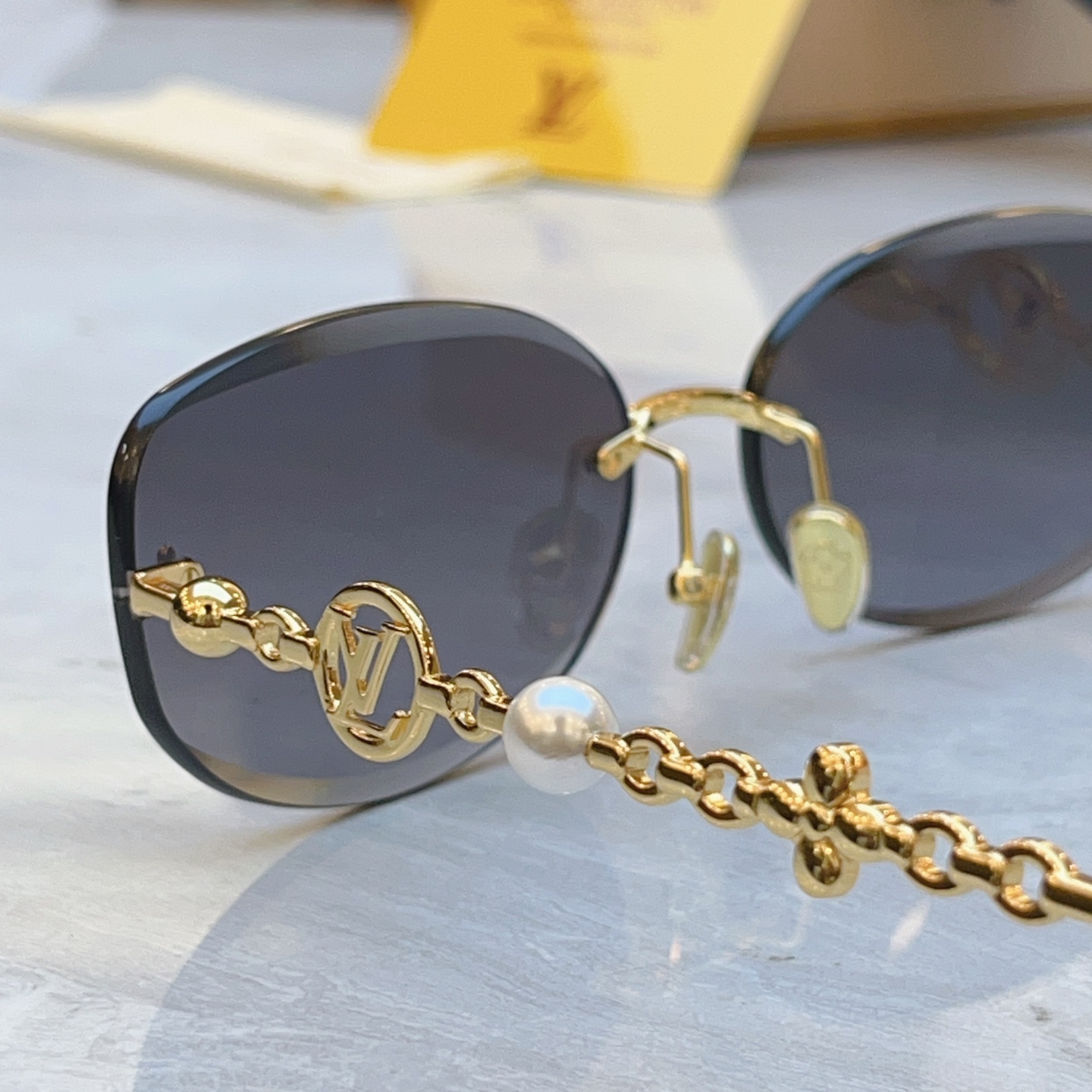 🆕 ，【LOUIS VUITTO*】路易*威登新款太阳镜，MODEL：Z3406U，SIZE：63口16-145