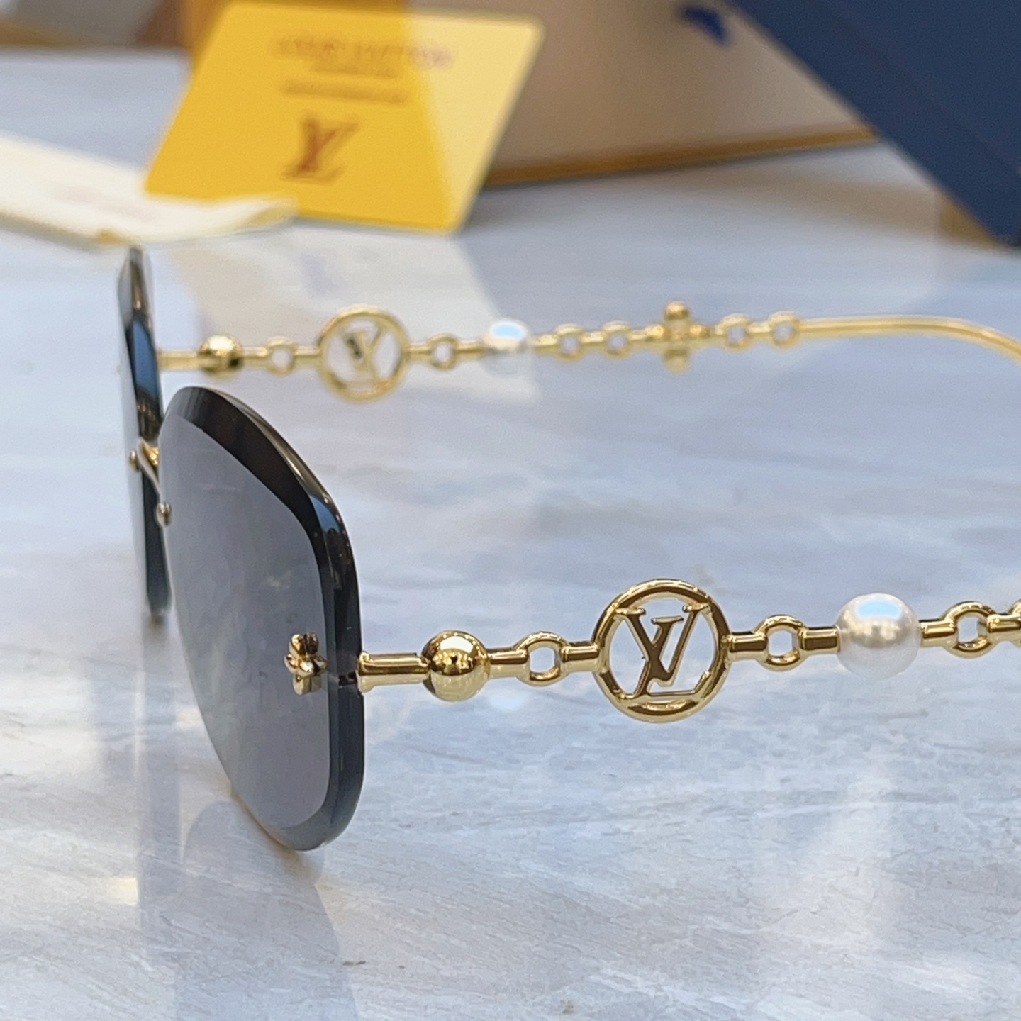 🆕 ，【LOUIS VUITTO*】路易*威登新款太阳镜，MODEL：Z3406U，SIZE：63口16-145