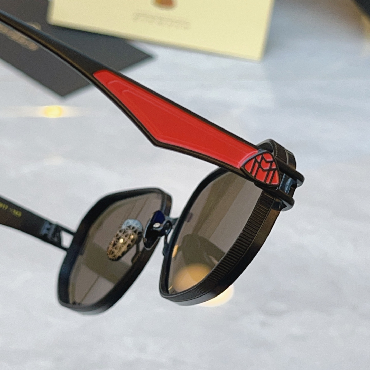 🆕 ，【MAYBAC*】迈巴*赫新款太阳镜，MODEL: NSI/F E-🆕 P-Z173，SIZE：56口18-145